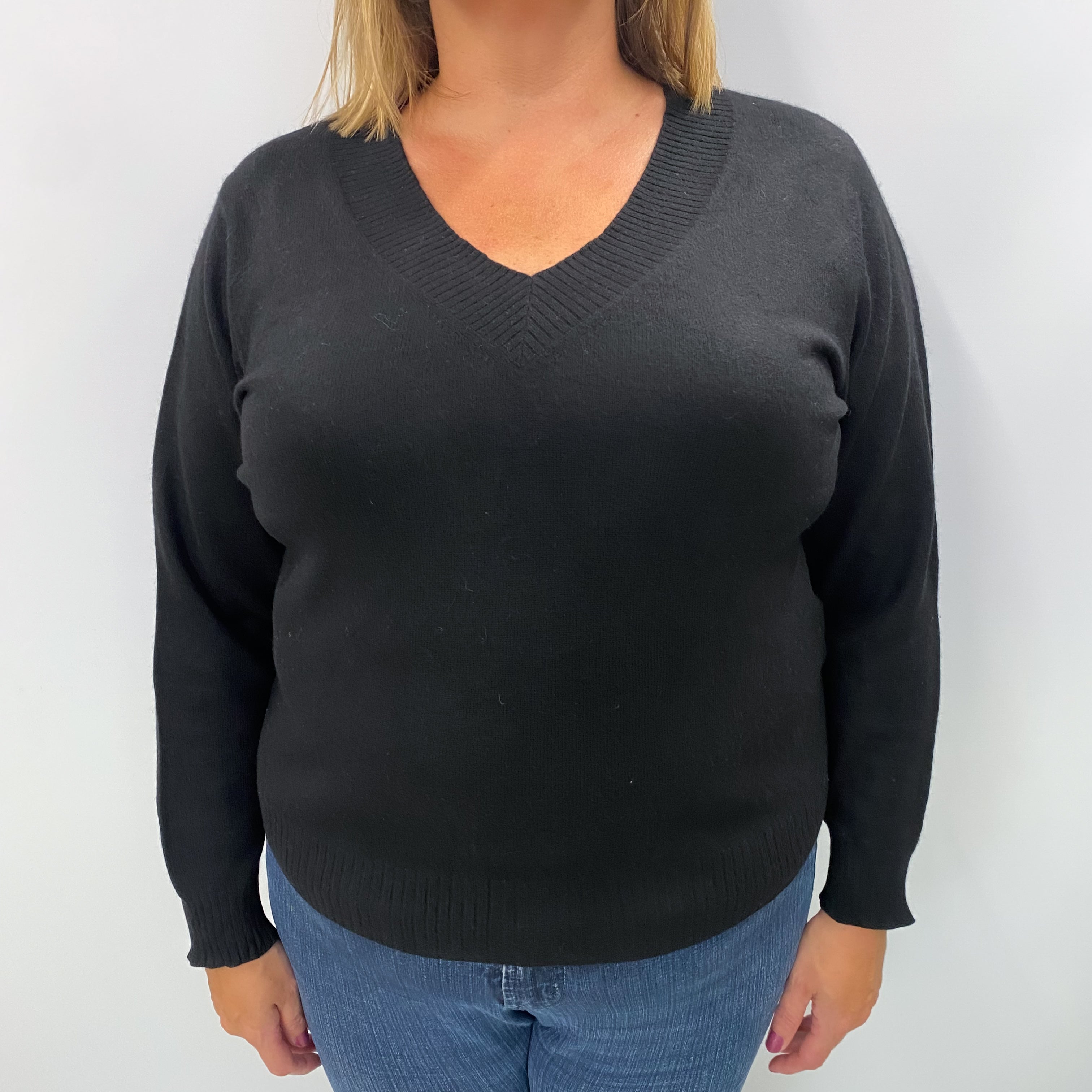 Black Cashmere V Neck Jumper Extra Large