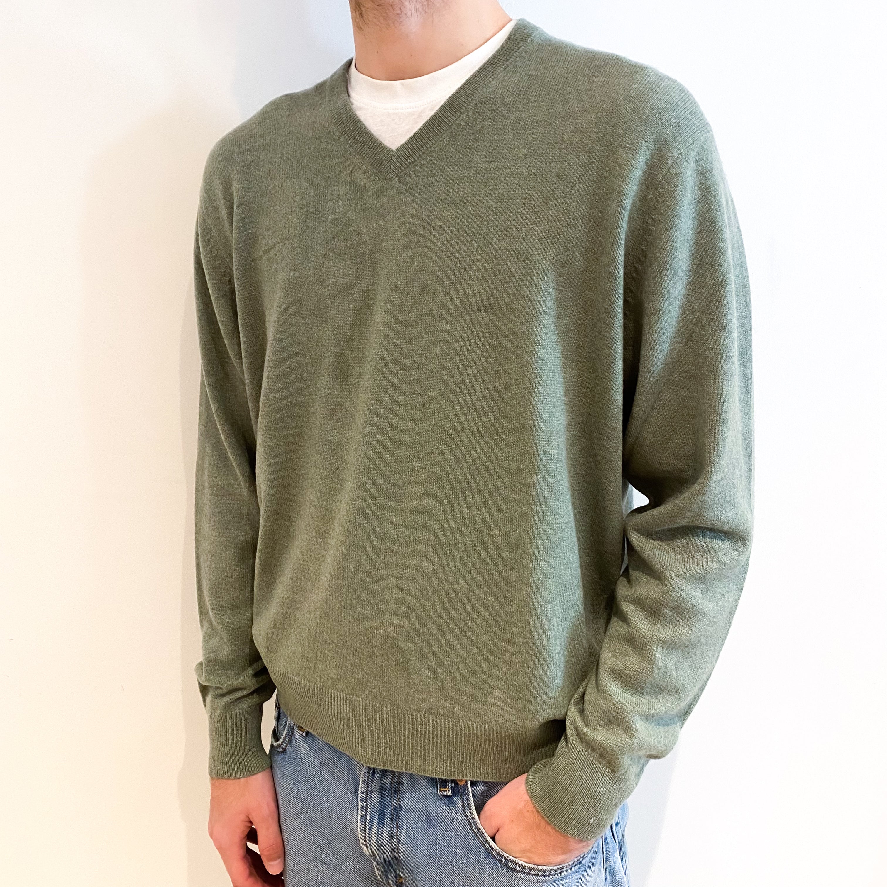 Men's Soft Sage Green Cashmere V Neck Jumper Large