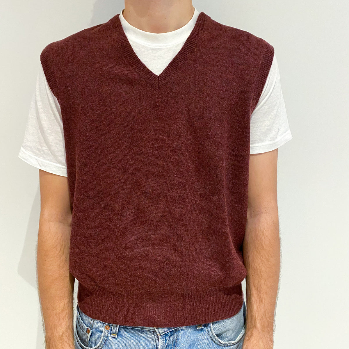Men's Mulberry Red Cashmere V-Neck Tank Top Large