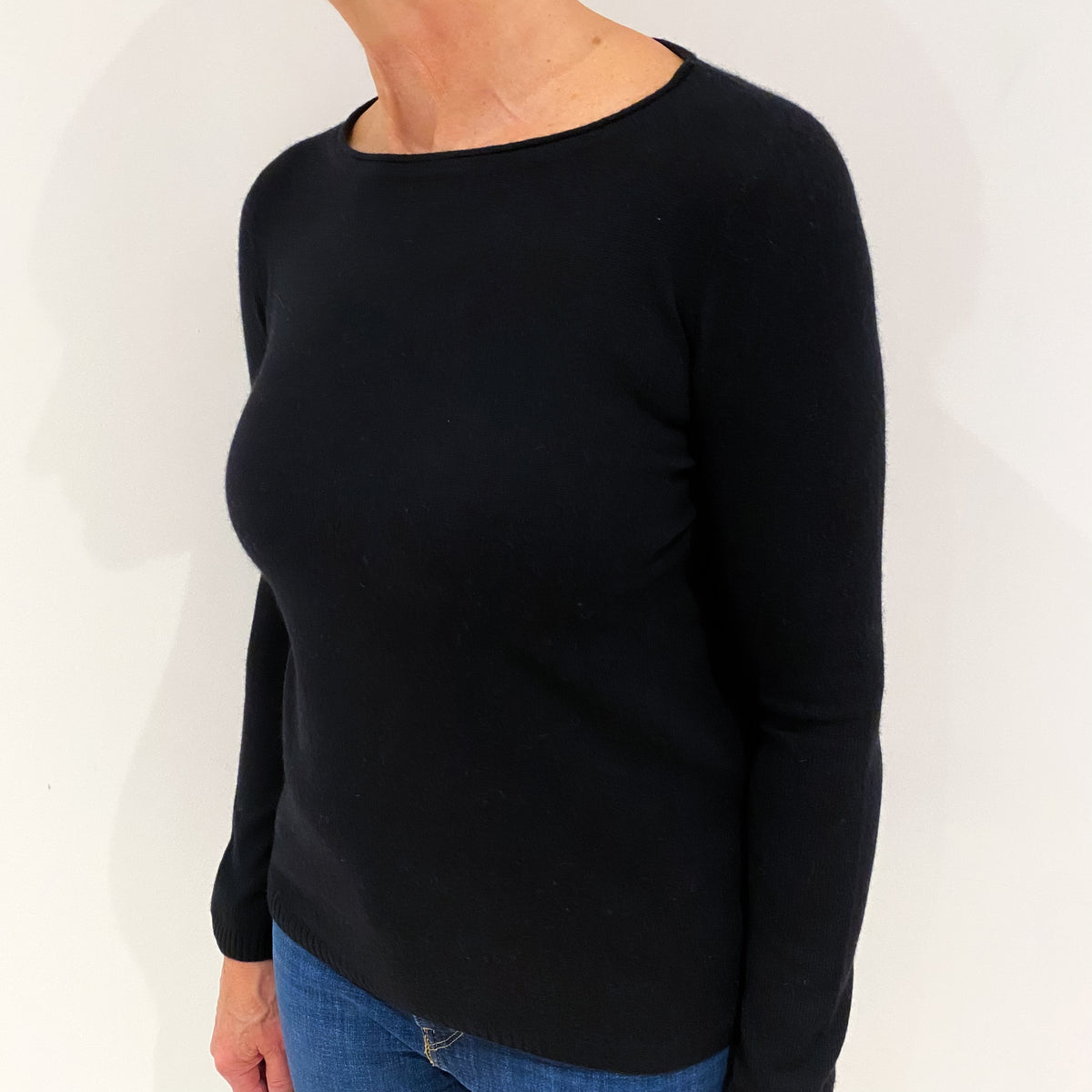 Black Cashmere Crew Neck Jumper Medium