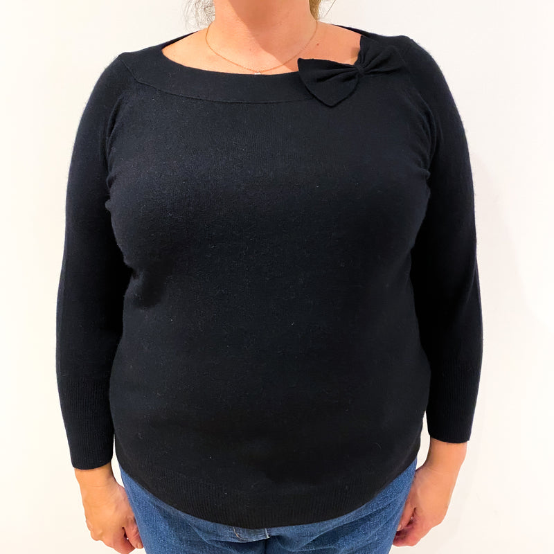 Black Cashmere Crew Neck Jumper with Bow At Neckline Extra Large