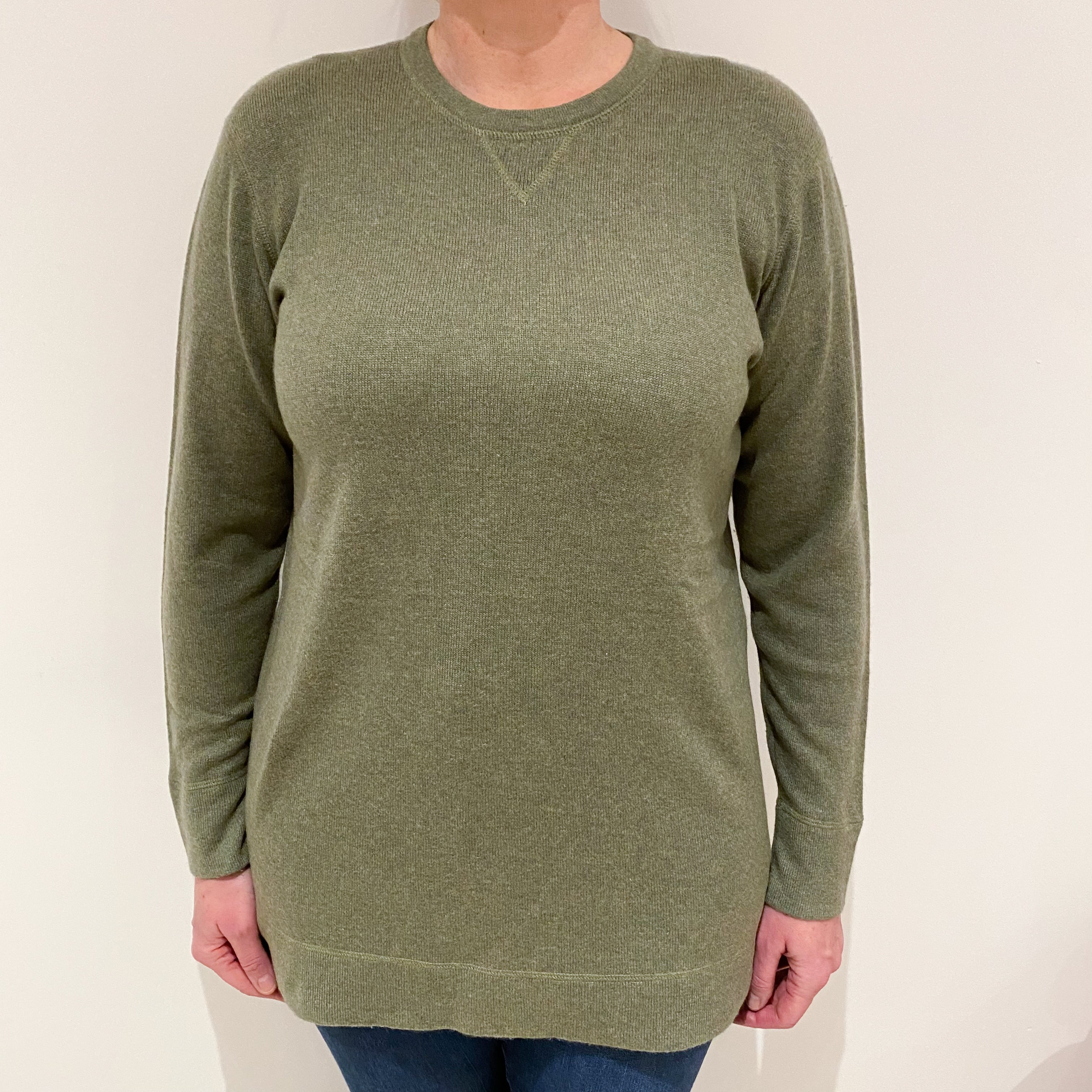 Light Sage Boxy Cashmere Crew Neck Jumper Large