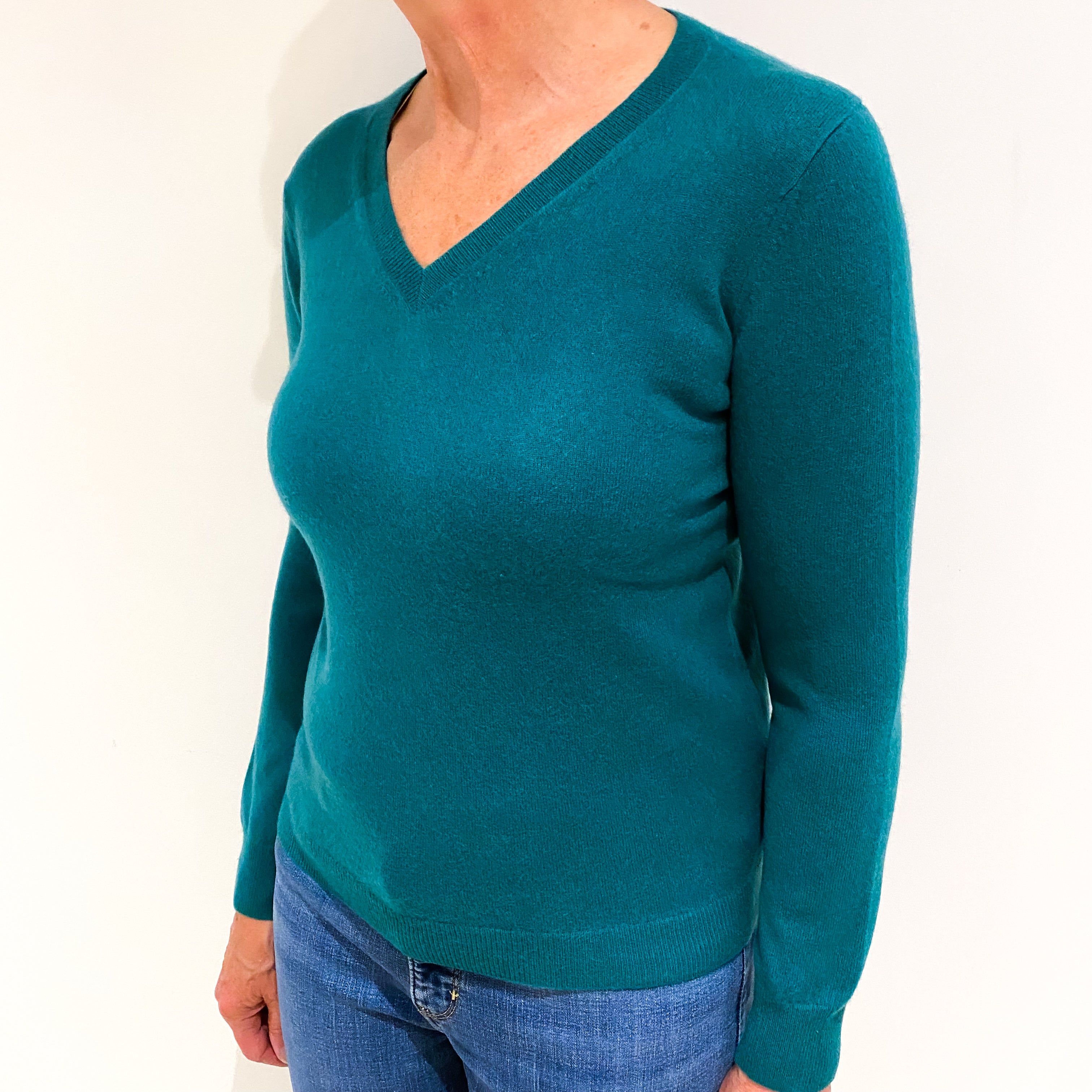 Shamrock Green Cashmere V Neck Jumper Medium