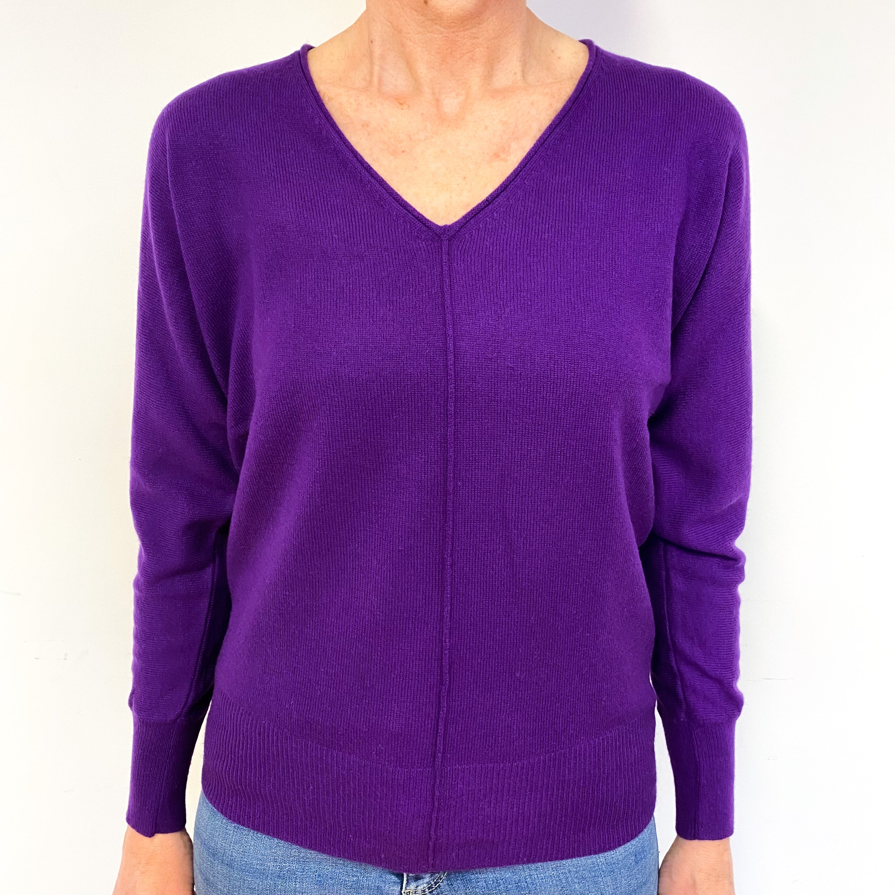 Pansy Purple Cashmere V-Neck Jumper Medium
