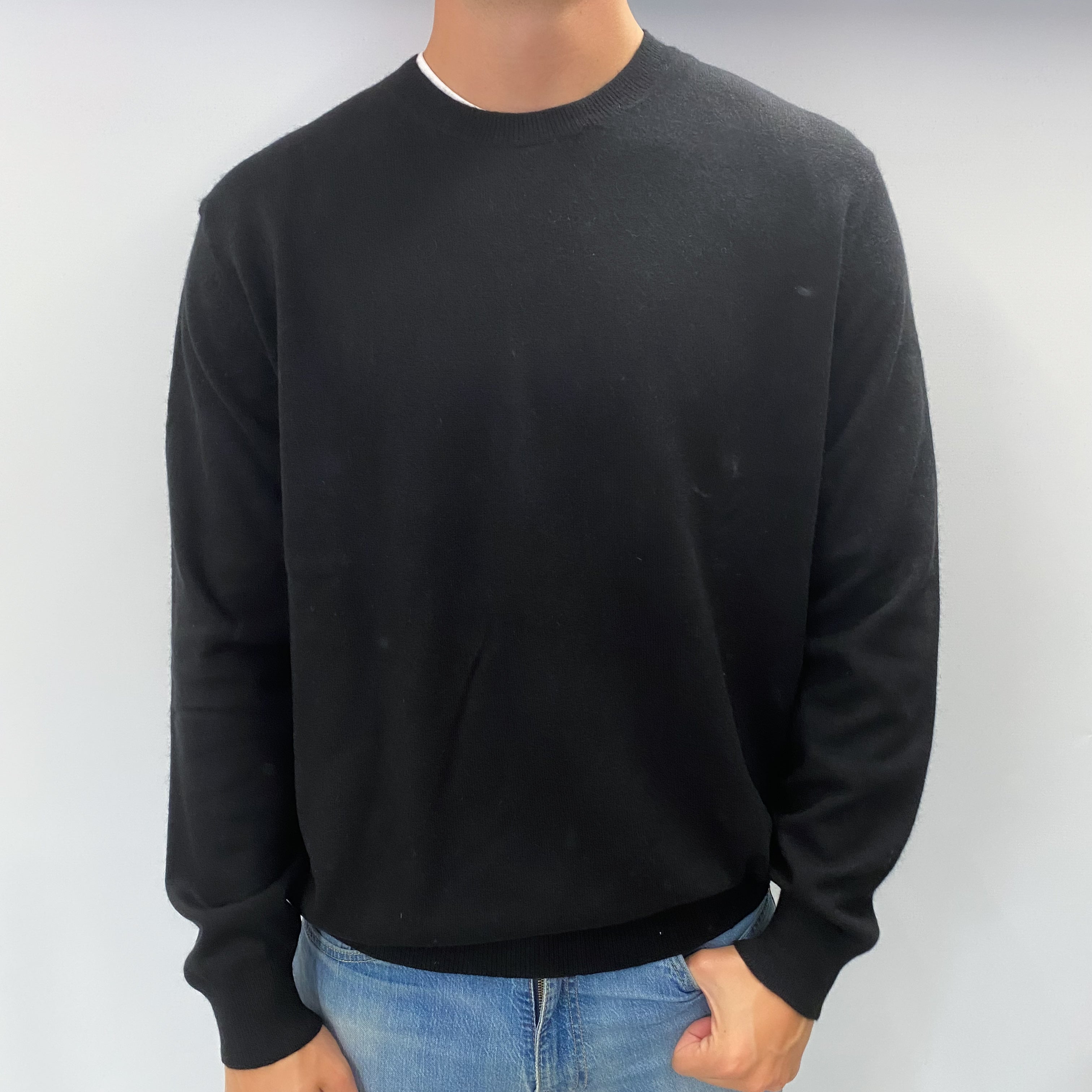 Men's Black Cashmere Crew Neck Jumper XL