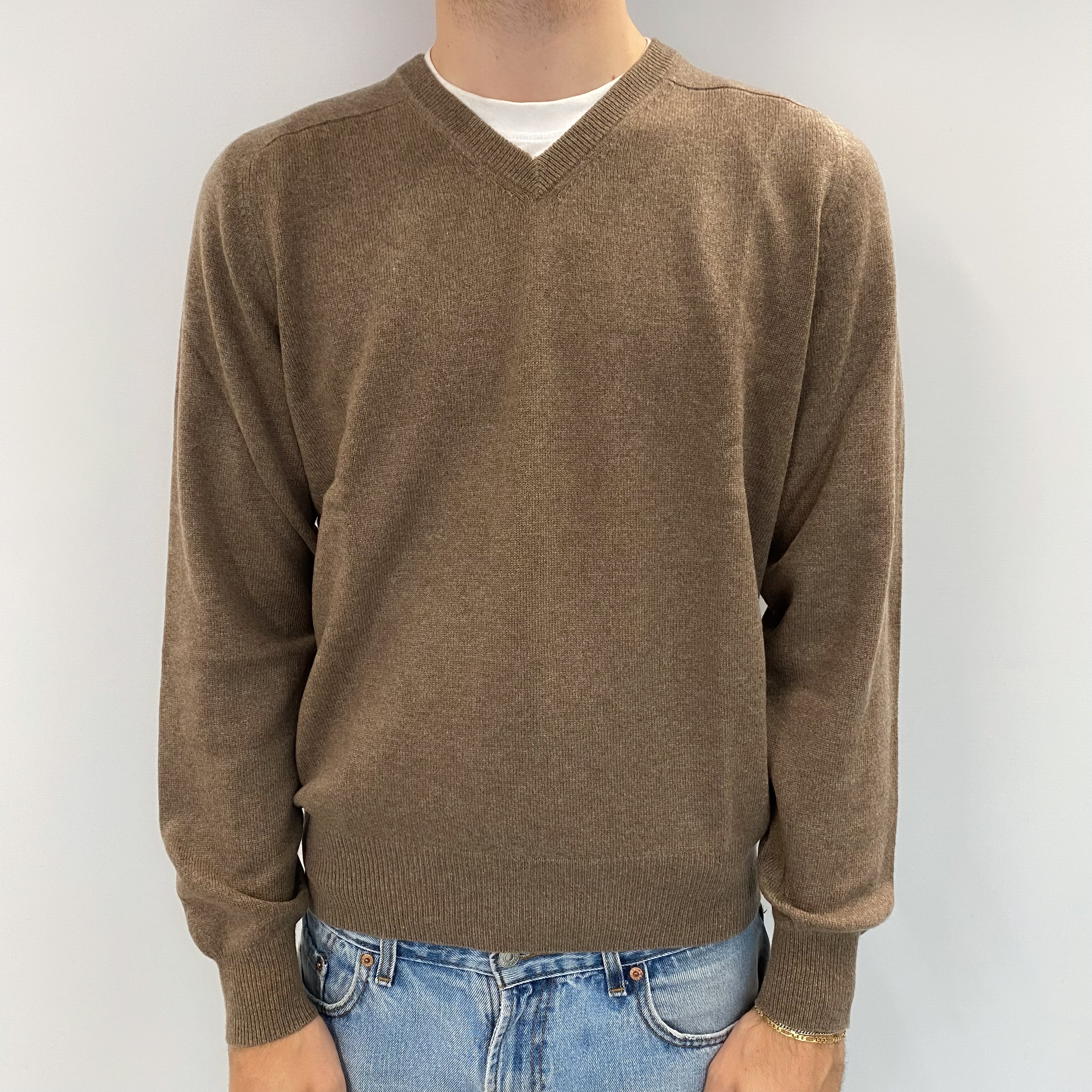 Men's Mocha Brown Cashmere V Neck Jumper Large