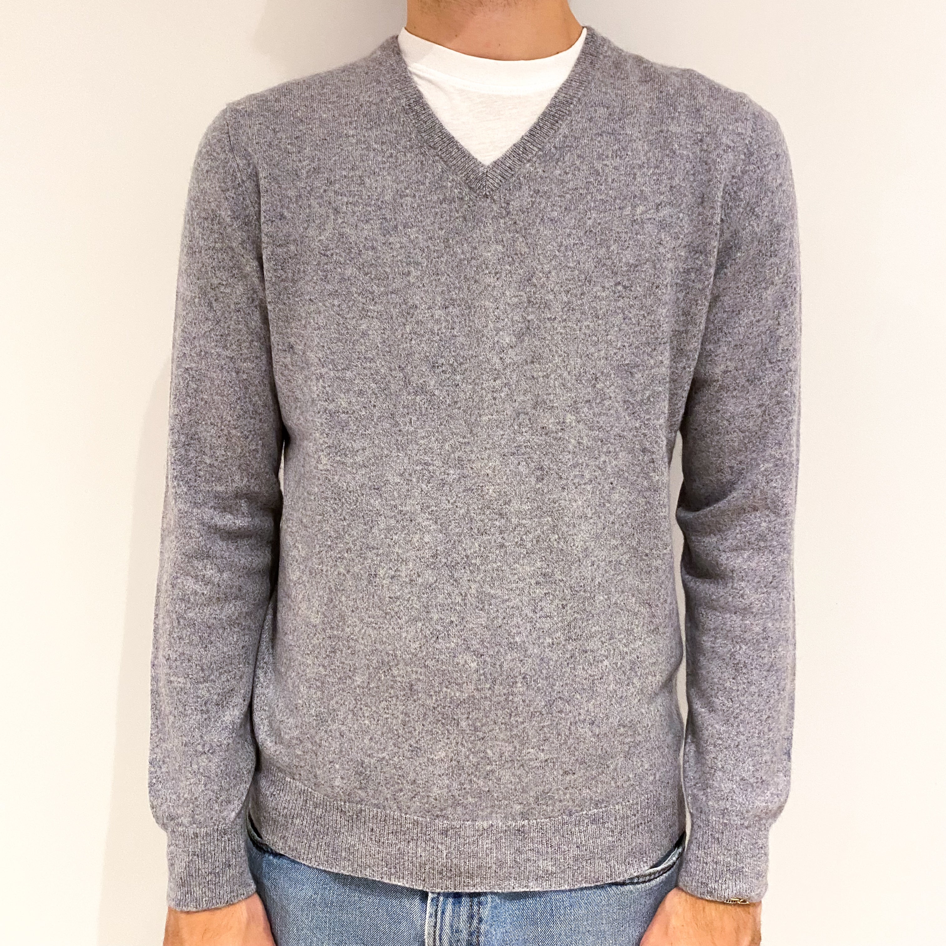 Men's Smoke Grey Cashmere V-Neck Jumper Large