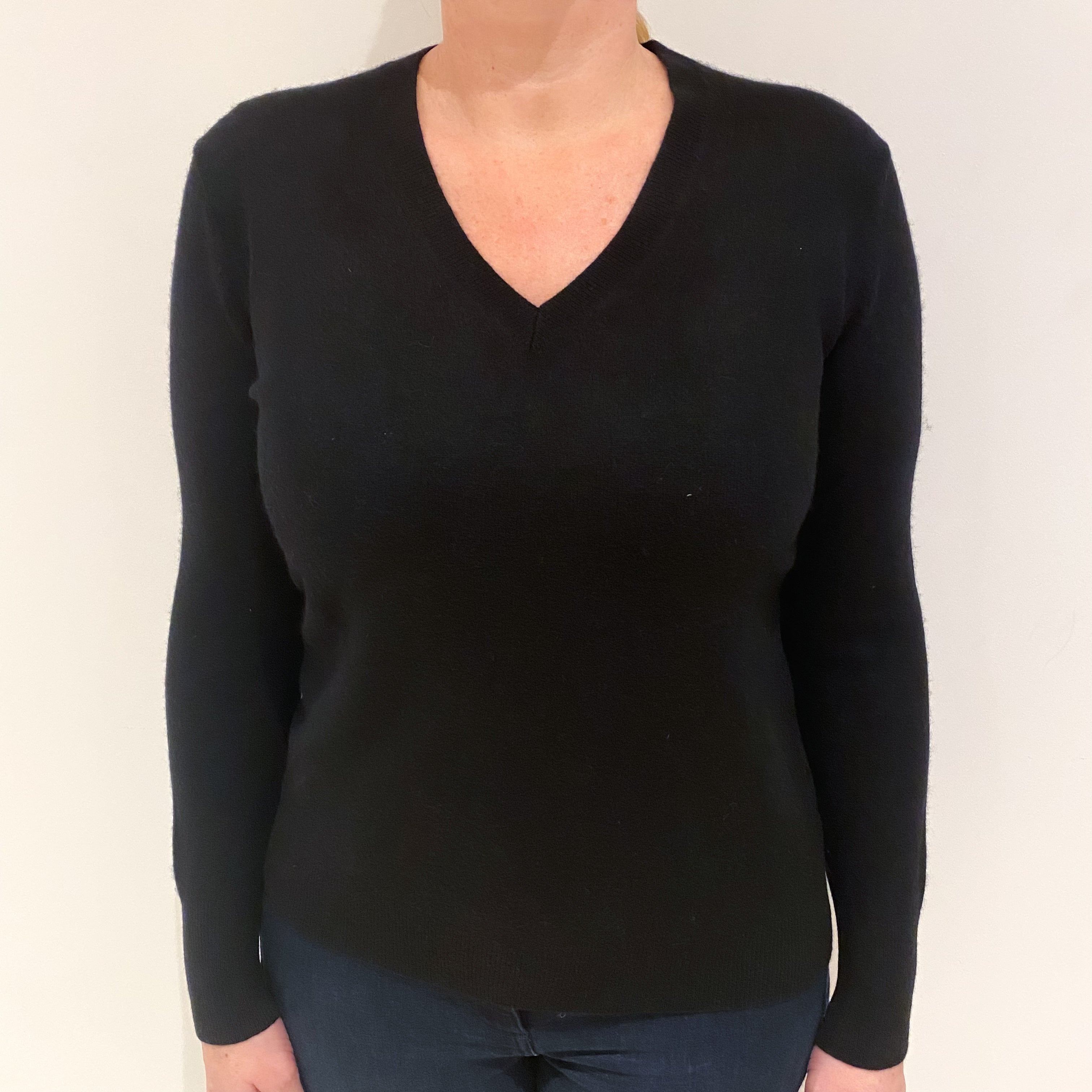 Black Cashmere V Neck Jumper Large