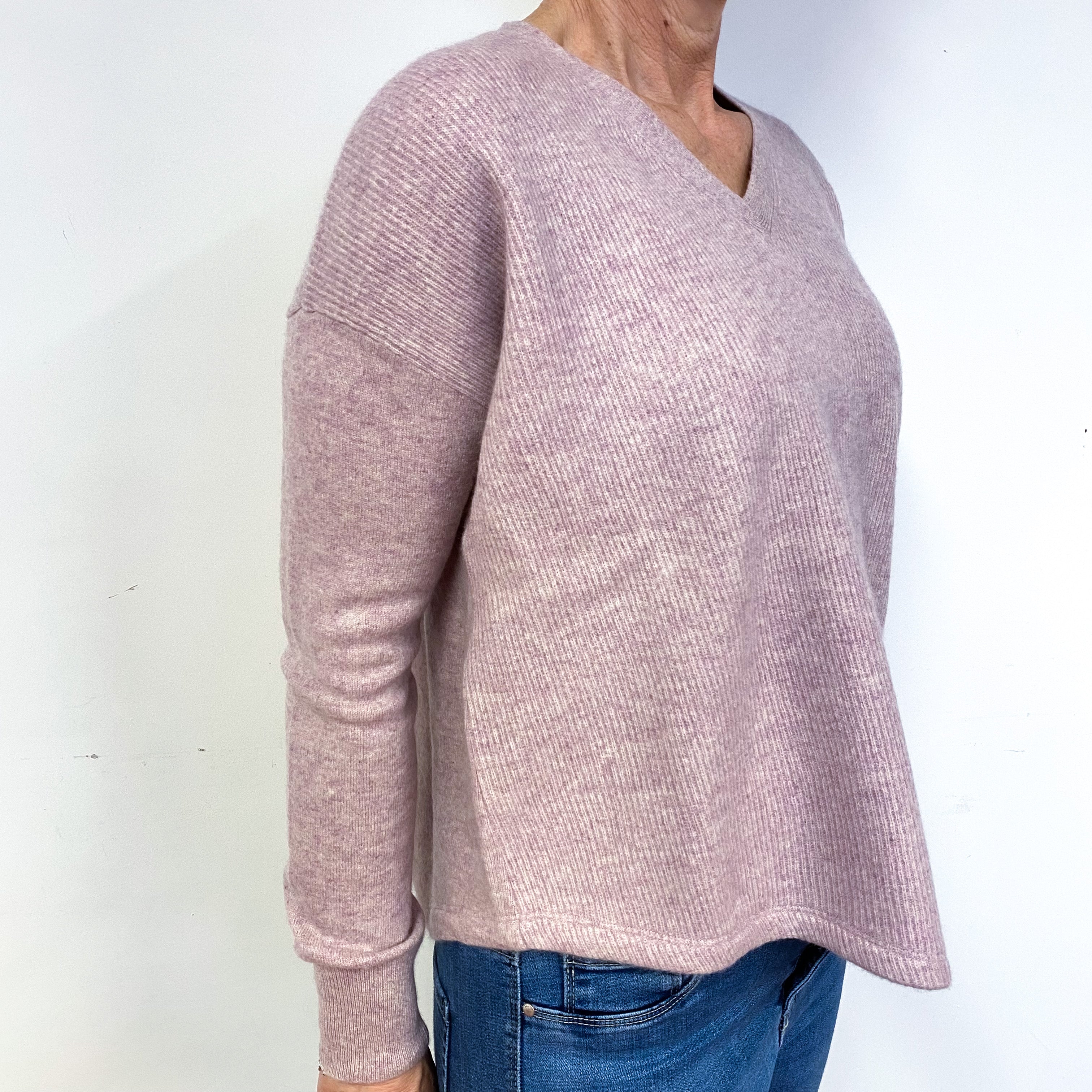 Pale Mauve Pink Cashmere V-Neck Jumper Medium