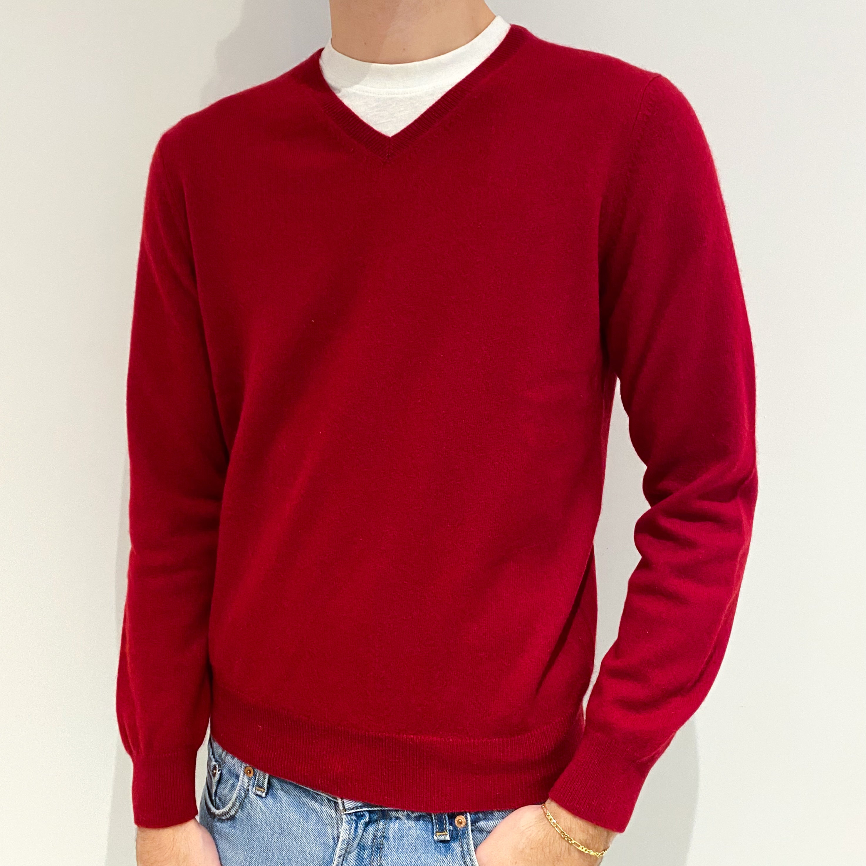 Men's Crimson Red Cashmere V-Neck Jumper Large