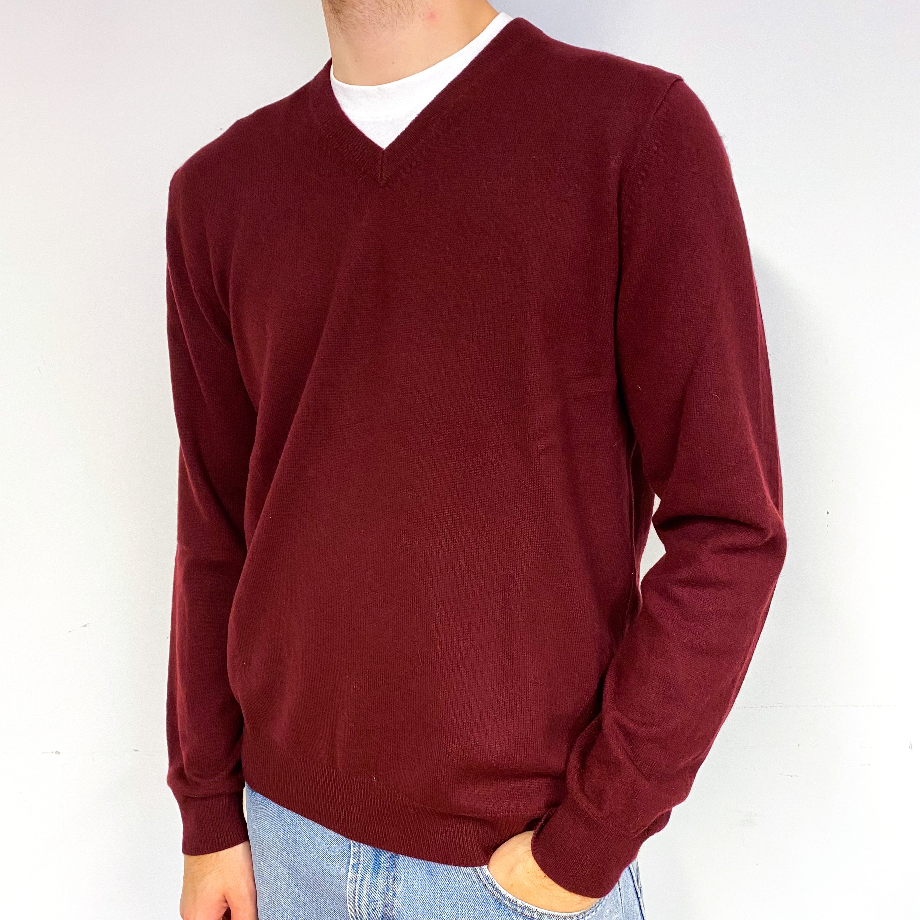 Men's Wine Red Cashmere V-Neck Jumper Large