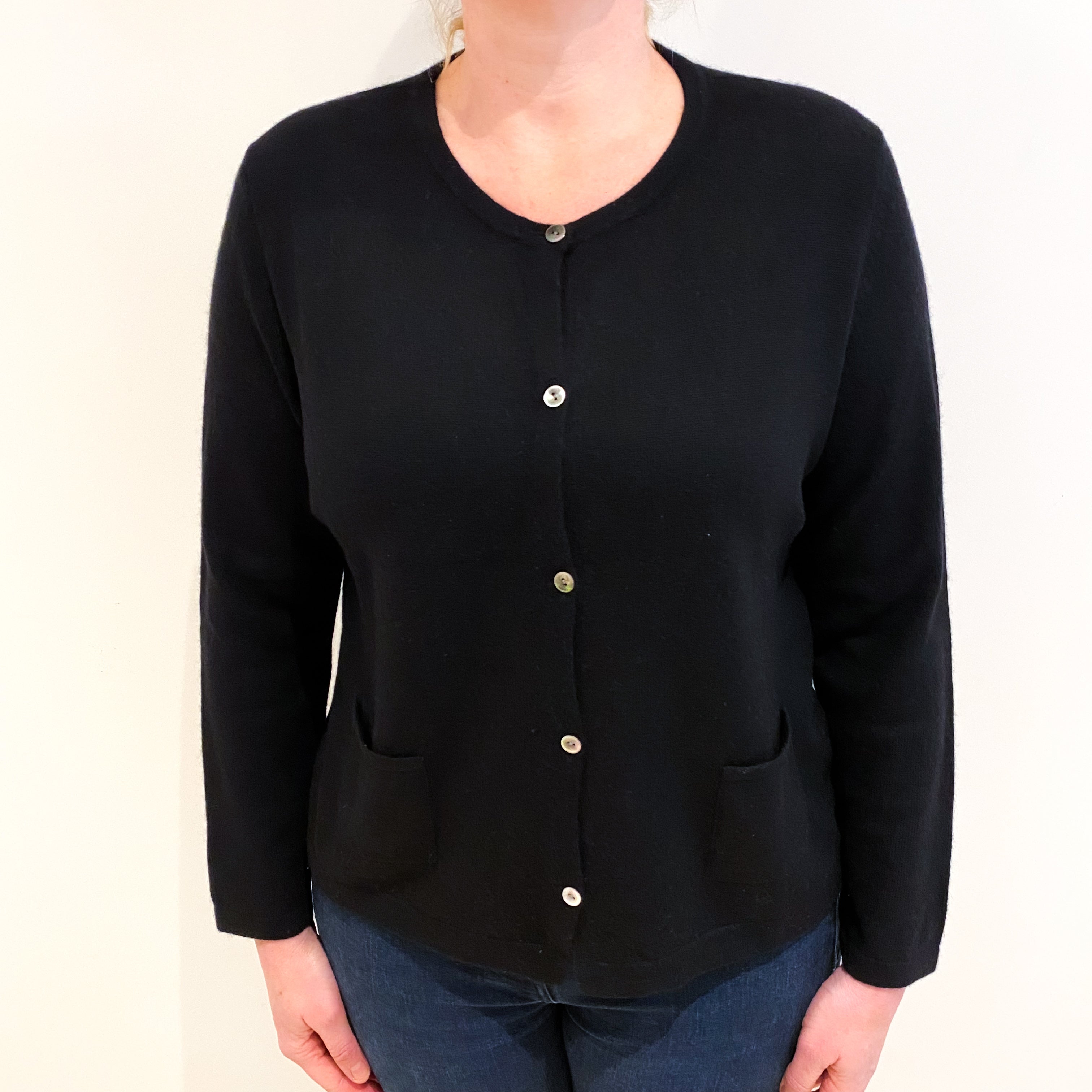 Black Cashmere Crew Neck Cardigan With Pockets Large