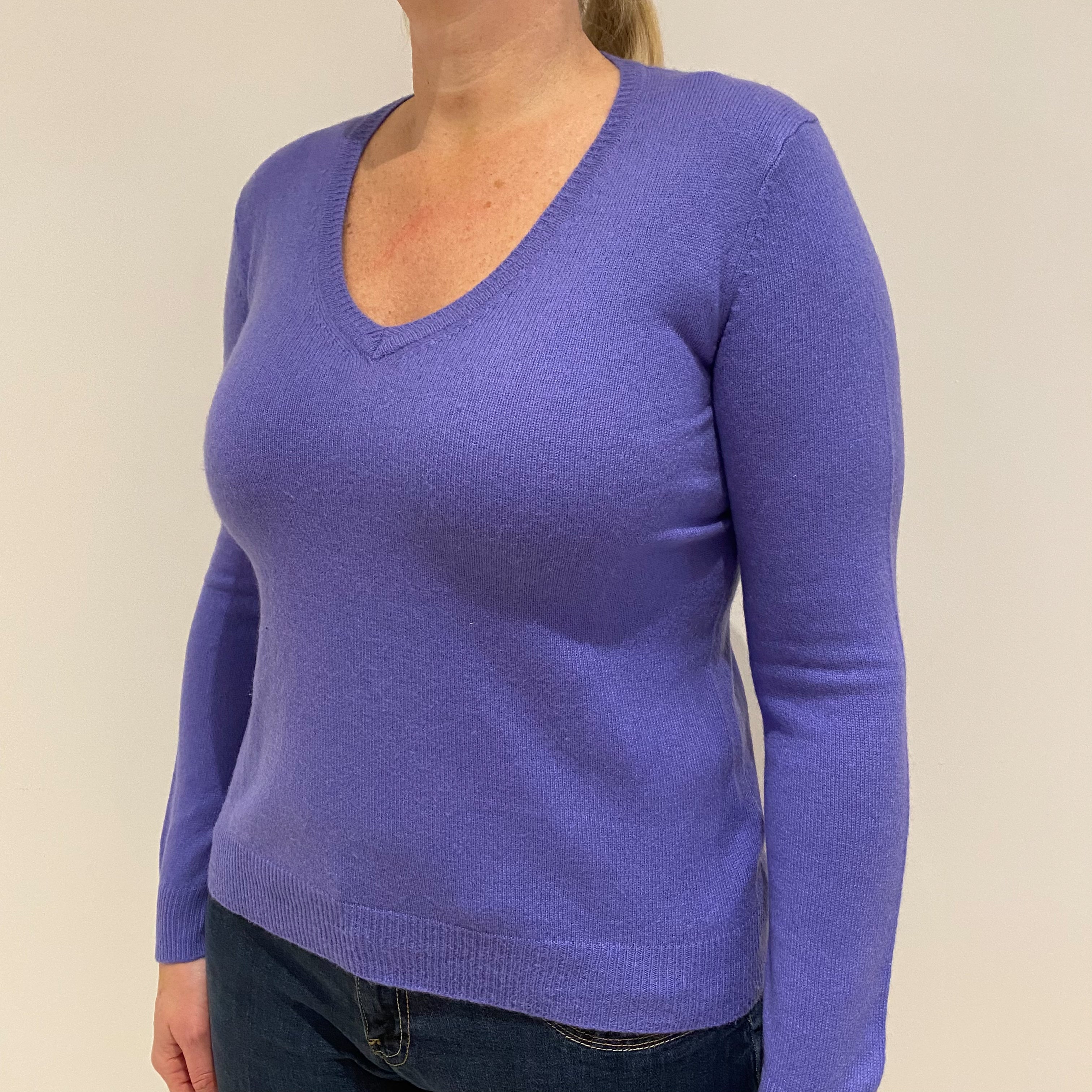 Amethyst Purple Lightweight Cashmere V-Neck Jumper Large Petite
