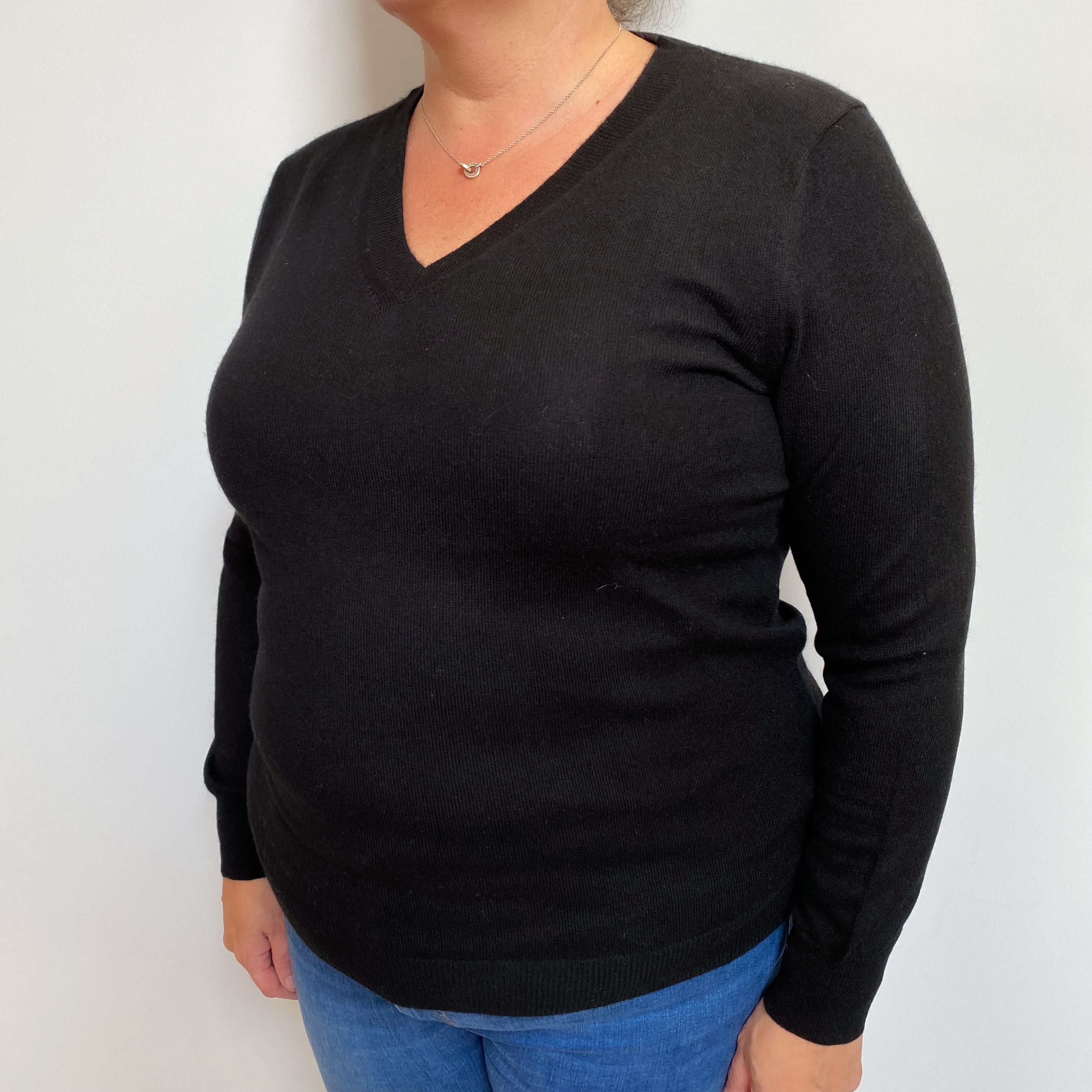 Black Cashmere V Neck Jumper Extra Large