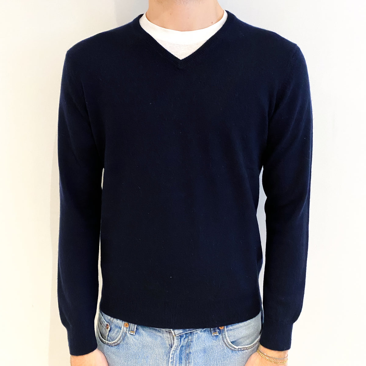 Men's Navy Blue Cashmere V Neck Jumper Medium