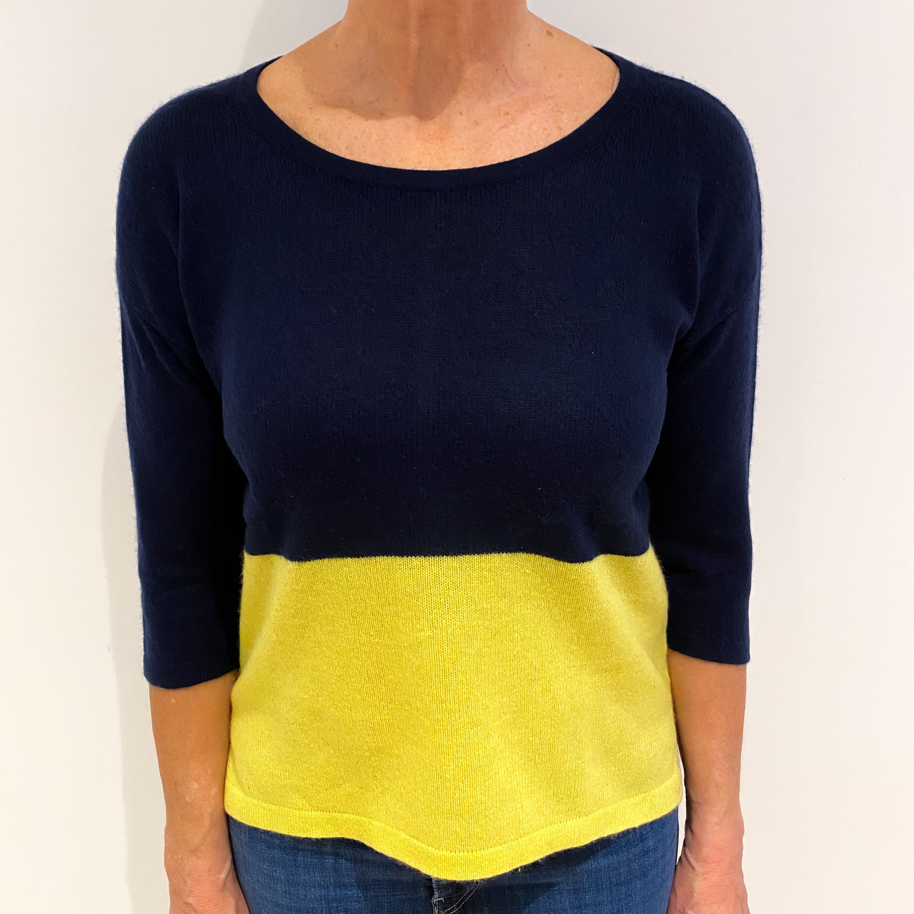 Navy and Chartreuse Cashmere Crew Neck Jumper Medium
