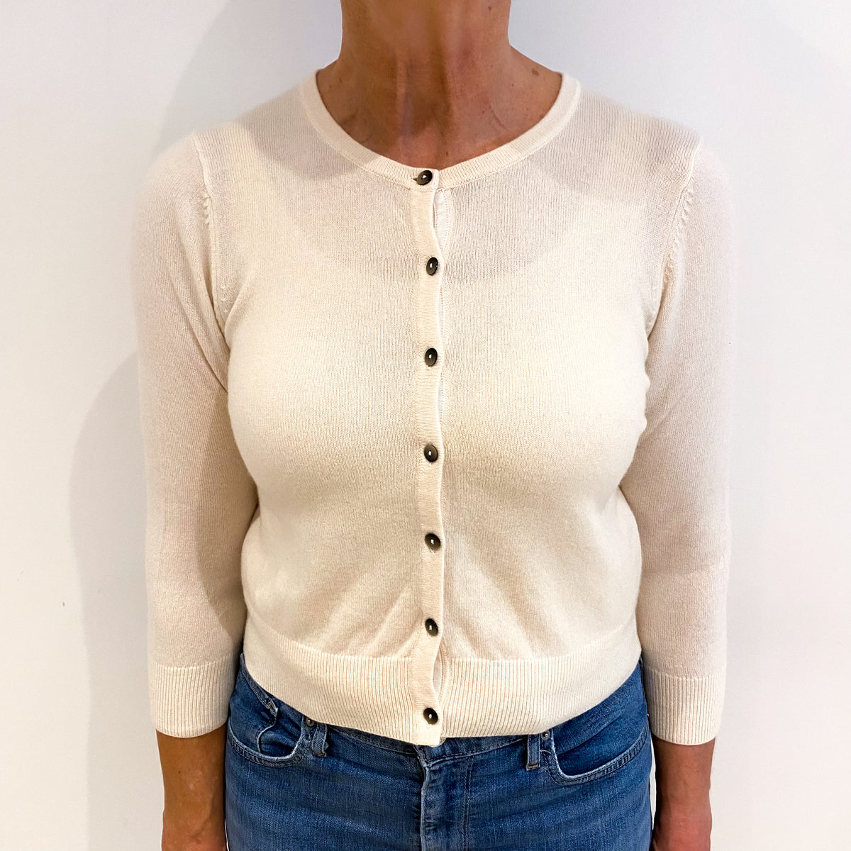 Vanilla Cream Cashmere Crew Neck Cardigan Medium