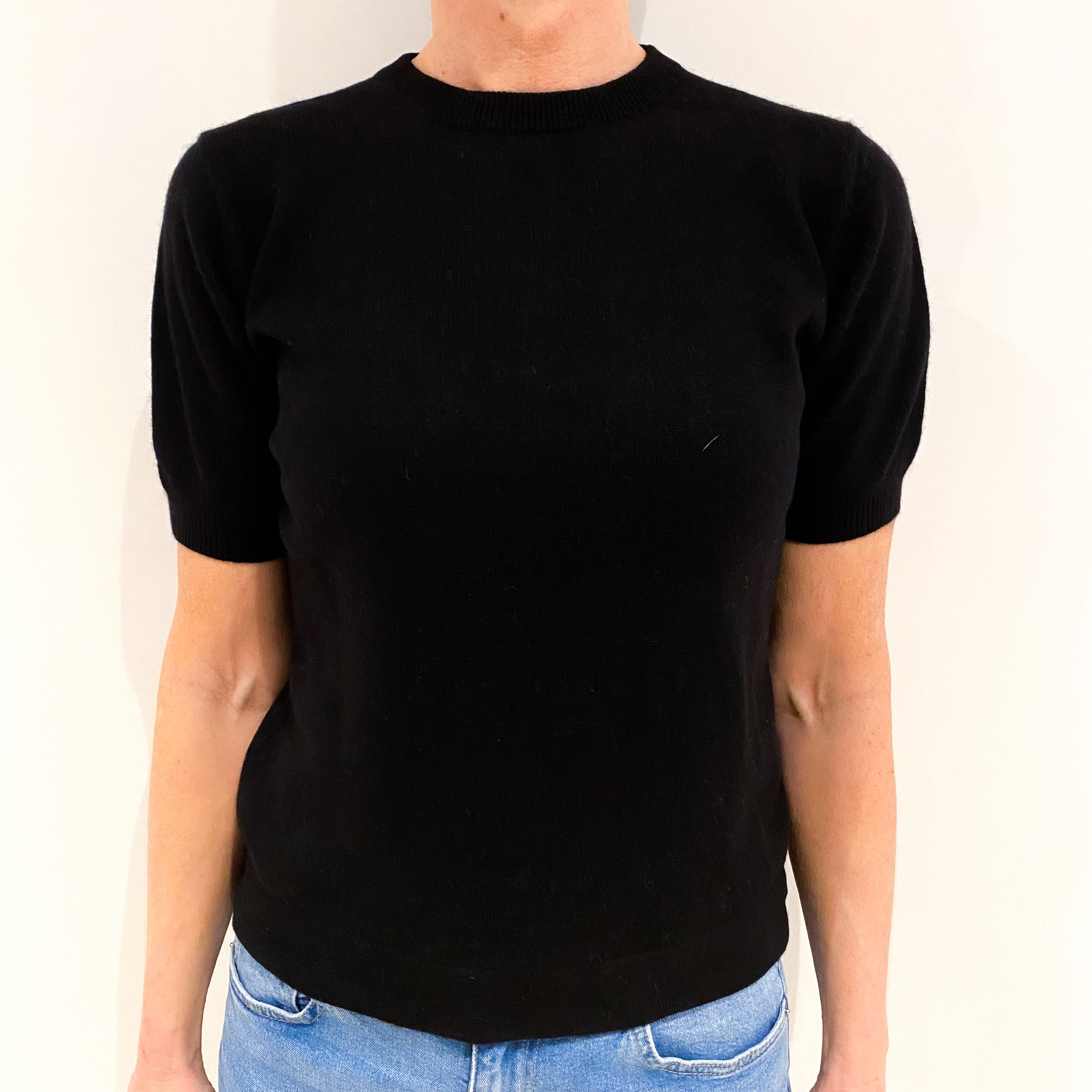 Black Short Sleeved Cashmere Crew Neck Jumper Small