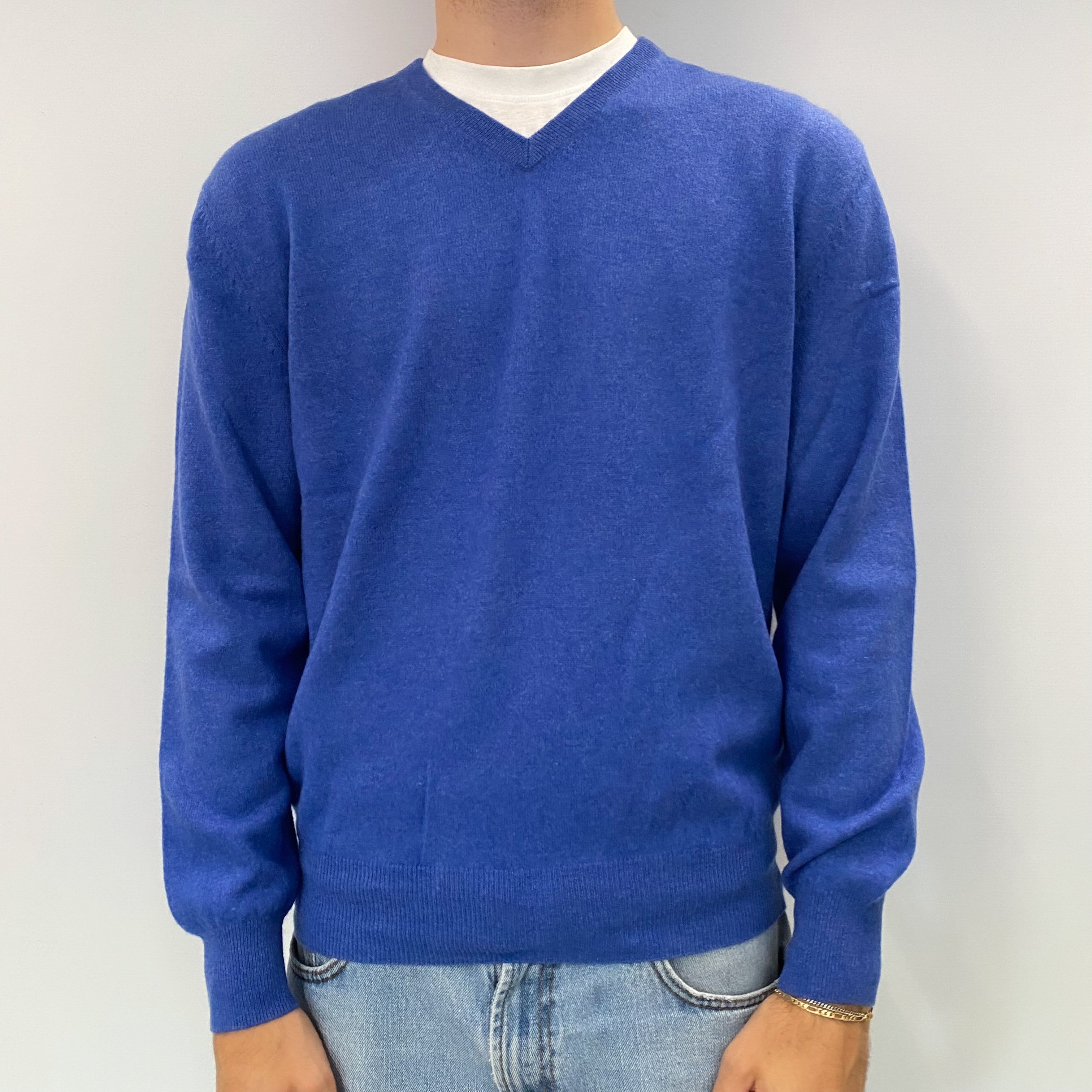 Men's Azure Blue Cashmere V Neck Jumper Large