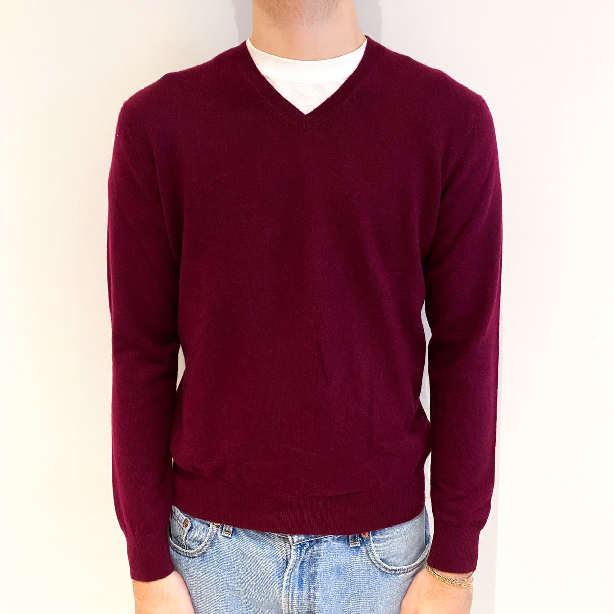 Men's Mulberry Red Cashmere V Neck Jumper Medium