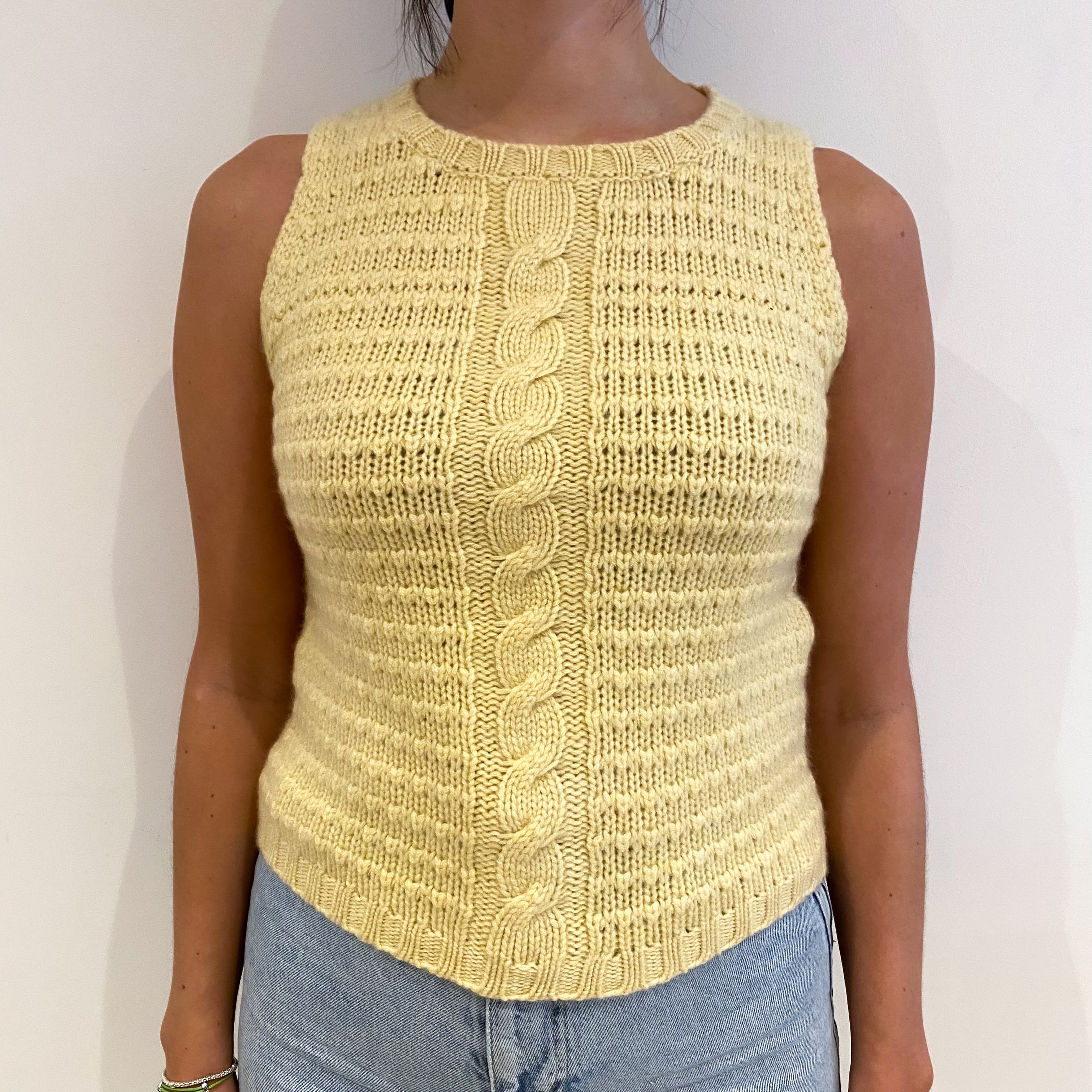 IN’AM Custard Yellow Hand Knitted Cashmere Crew Neck Cable Knit Tank Top Small