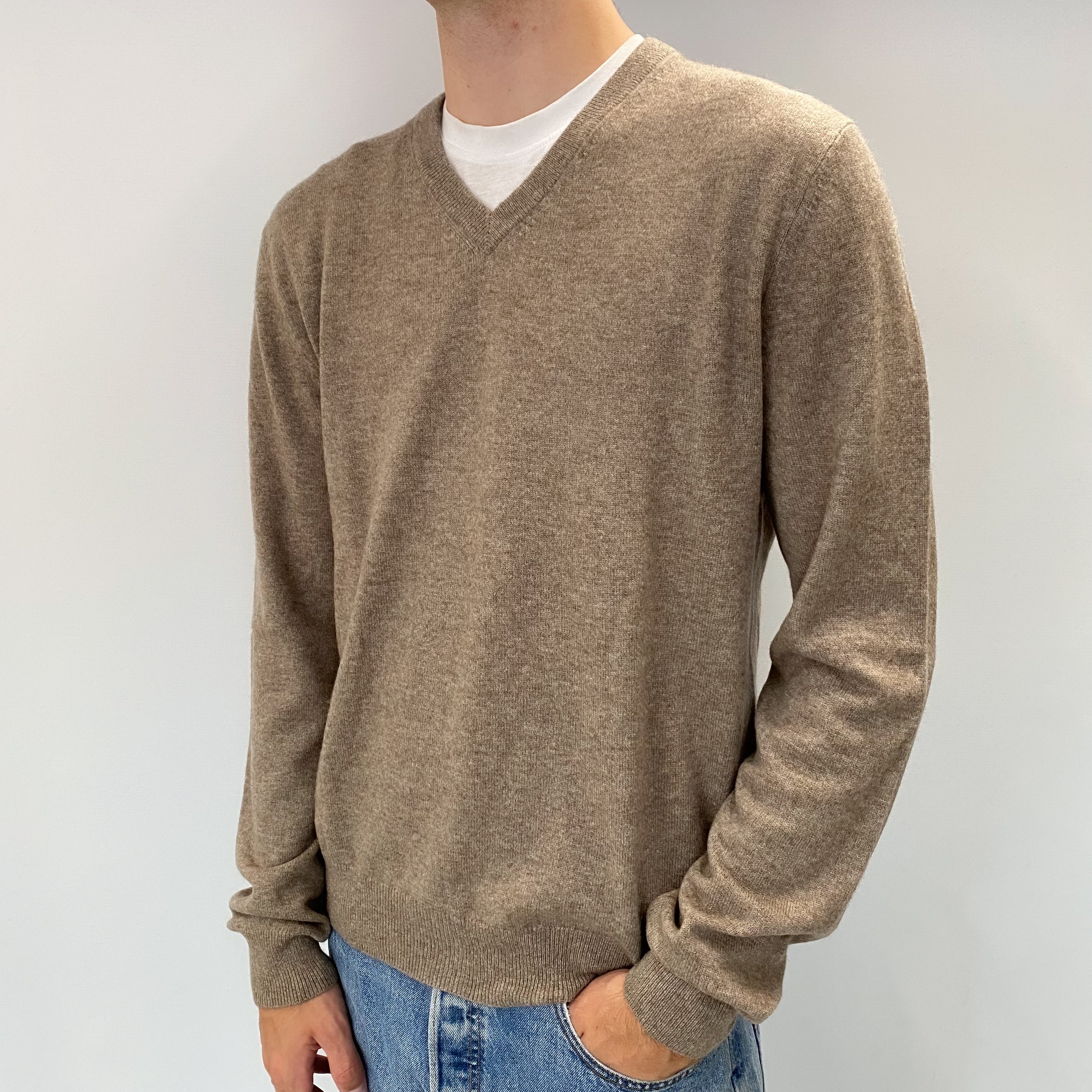 Men's Mocha Brown Cashmere V Neck Jumper Large