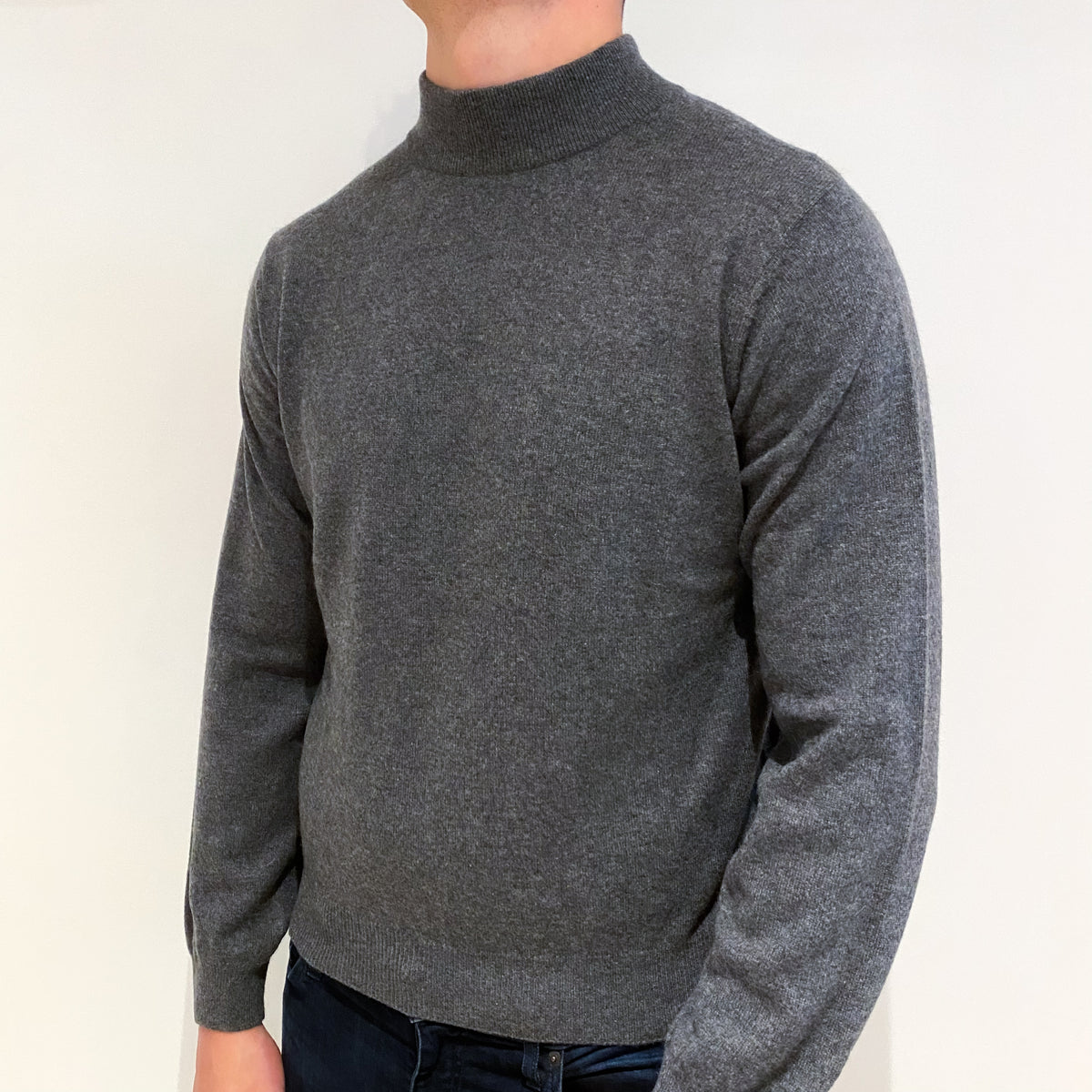 Men's Grey Cashmere Turtle Neck Jumper Extra Large