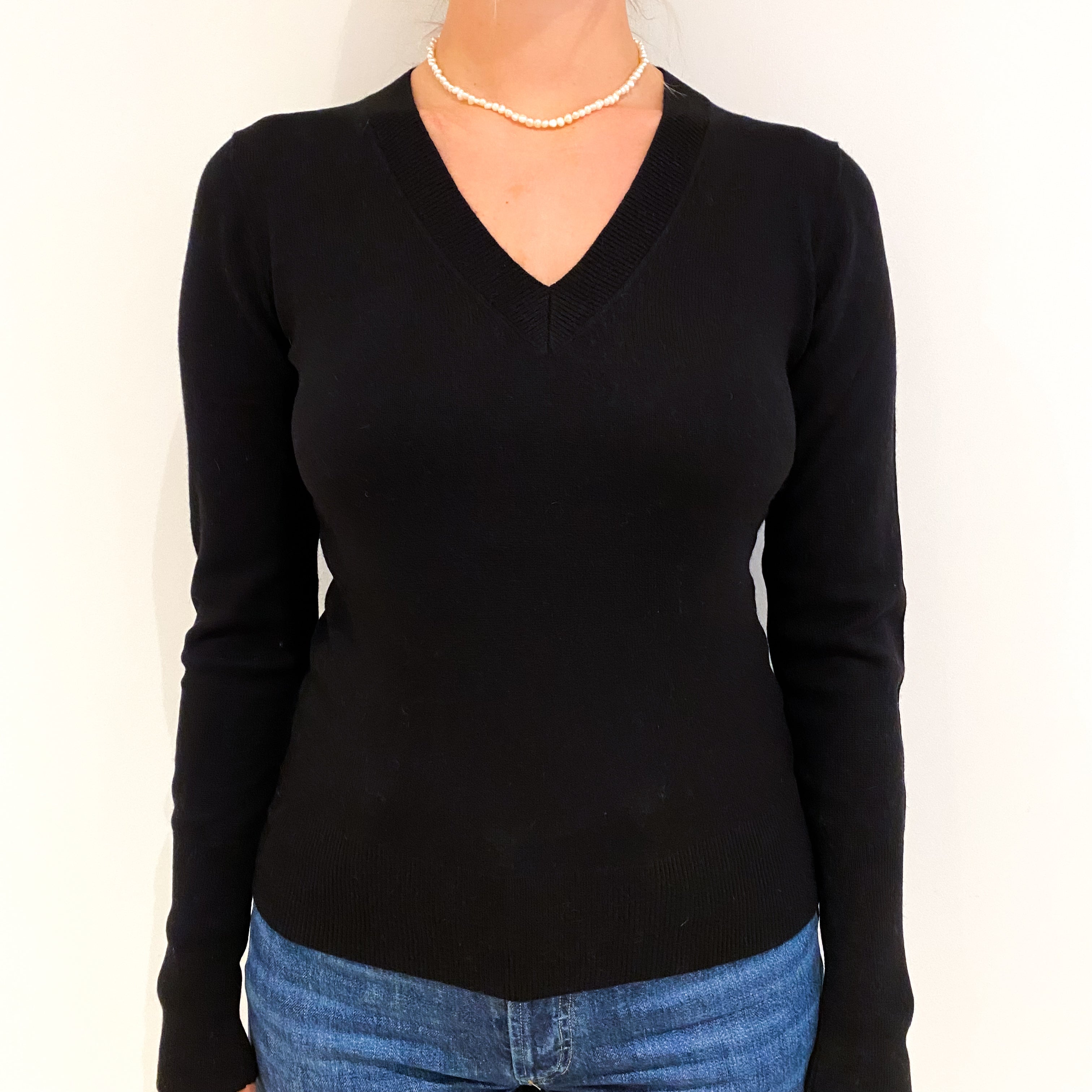 Black Cashmere V-Neck Jumper Small