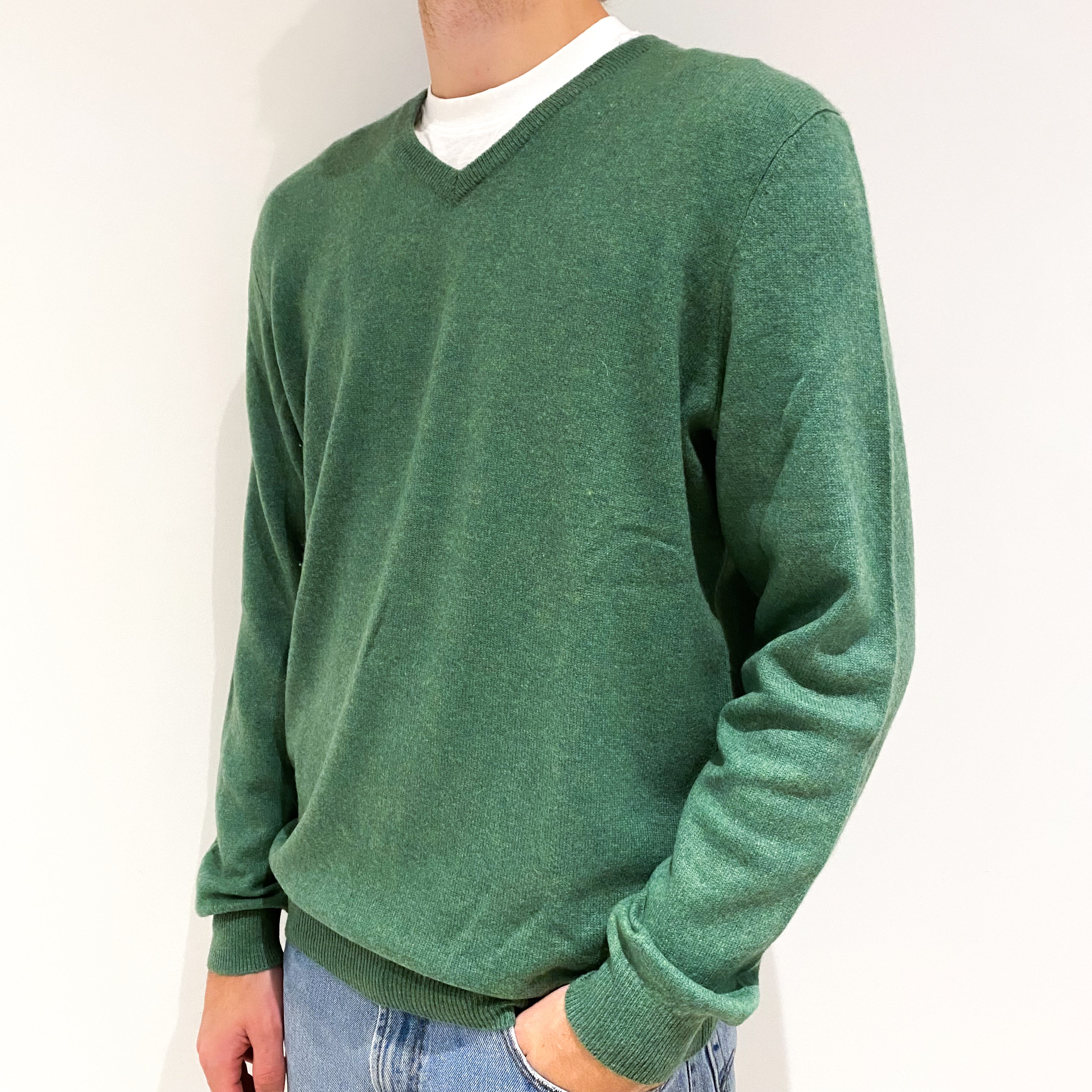 Men's apes Green Cashmere V-Neck Jumper Large