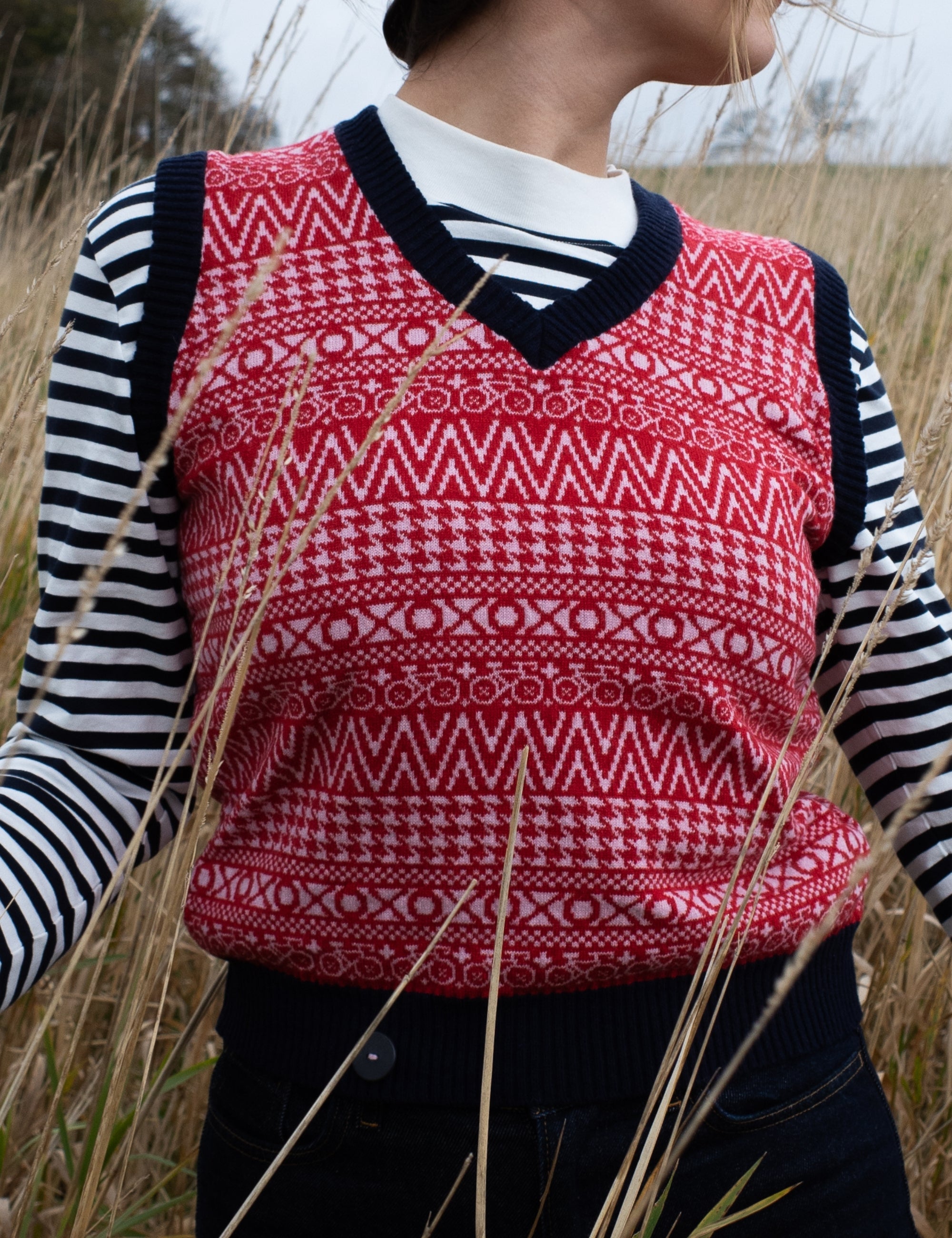 NFR Red Baby Pink and Navy Fair Isle Tank Top Large