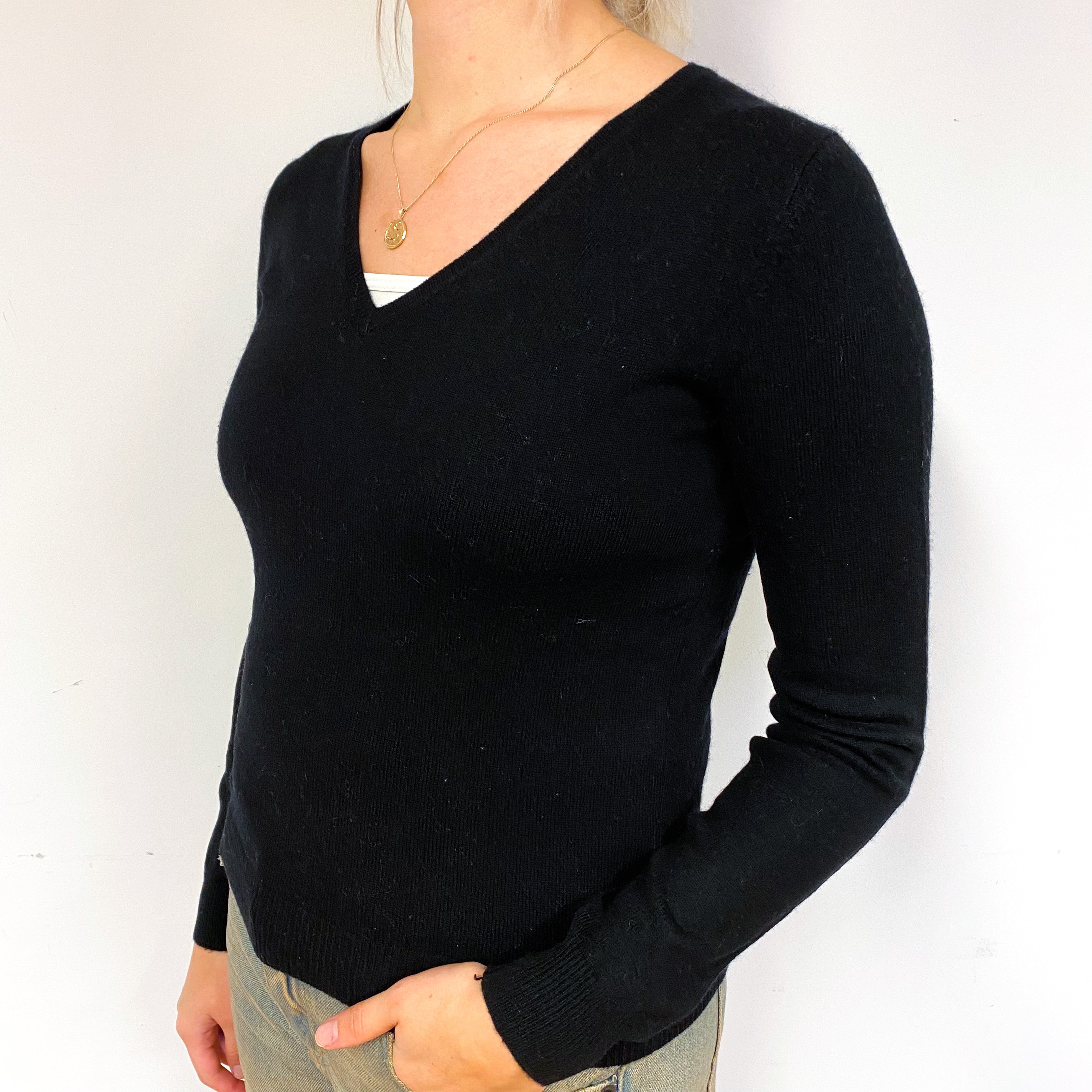 Black Cashmere V-Neck Jumper Small