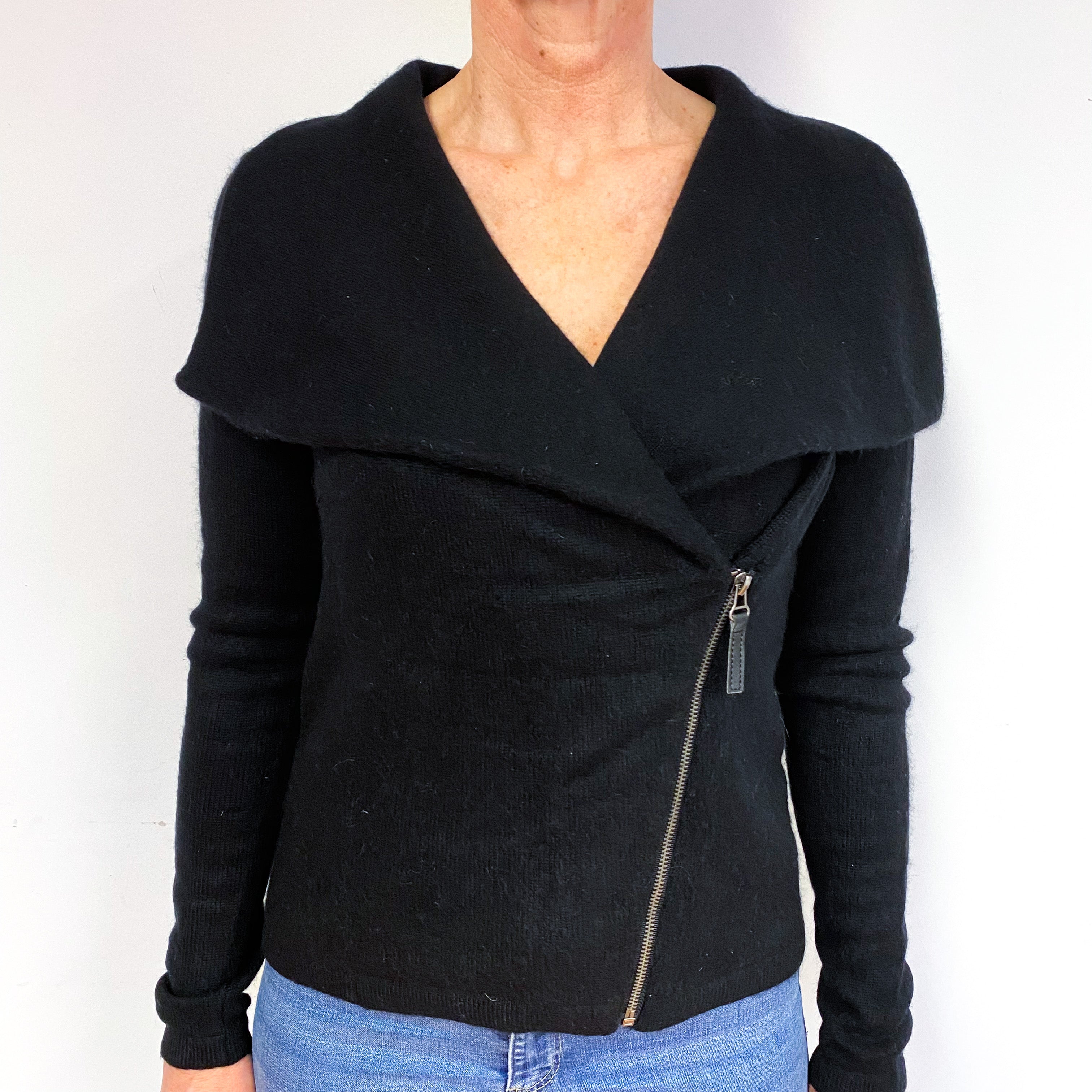 Black Side Zip Cashmere V-Neck Jacket Medium