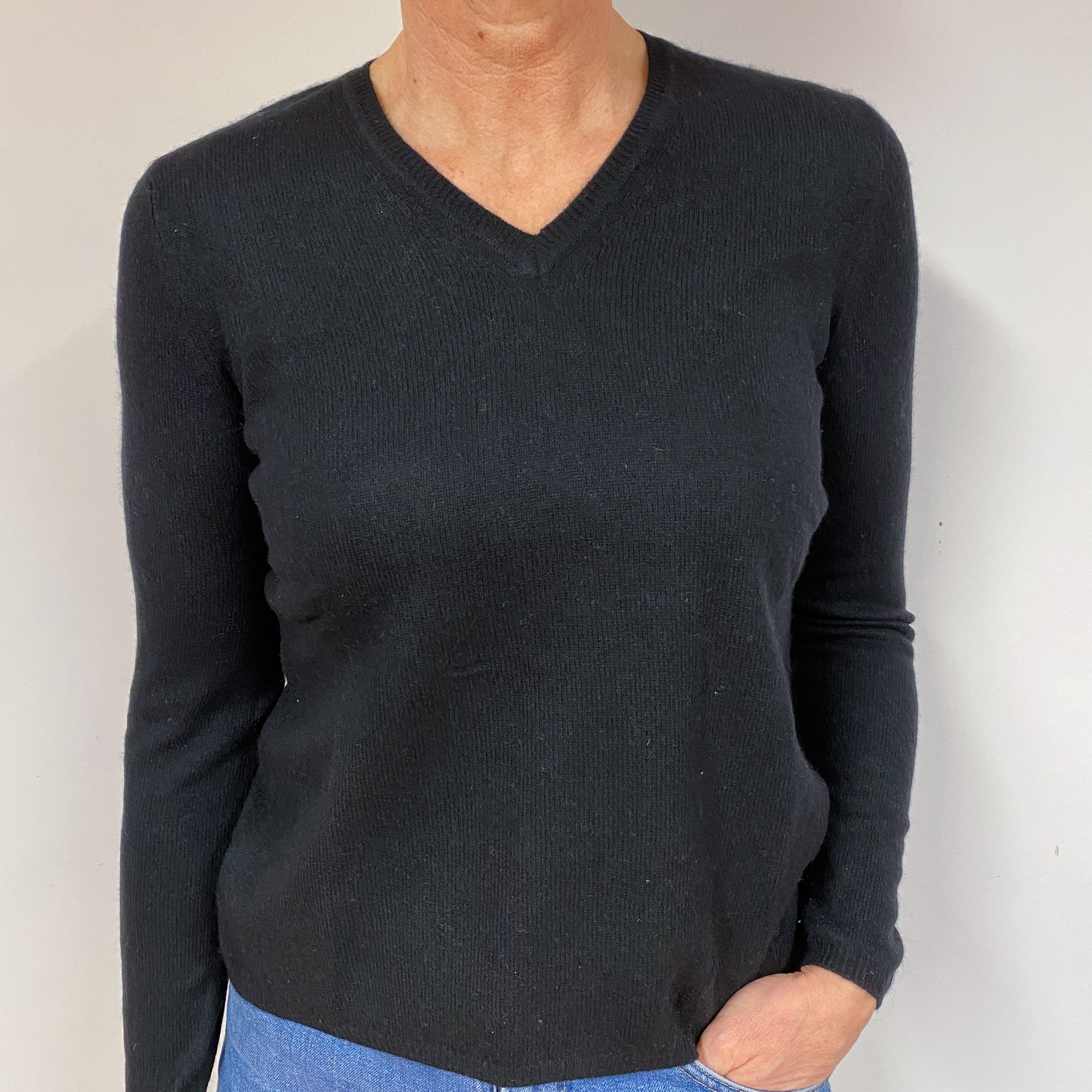 Black Cashmere V-Neck Jumper Medium