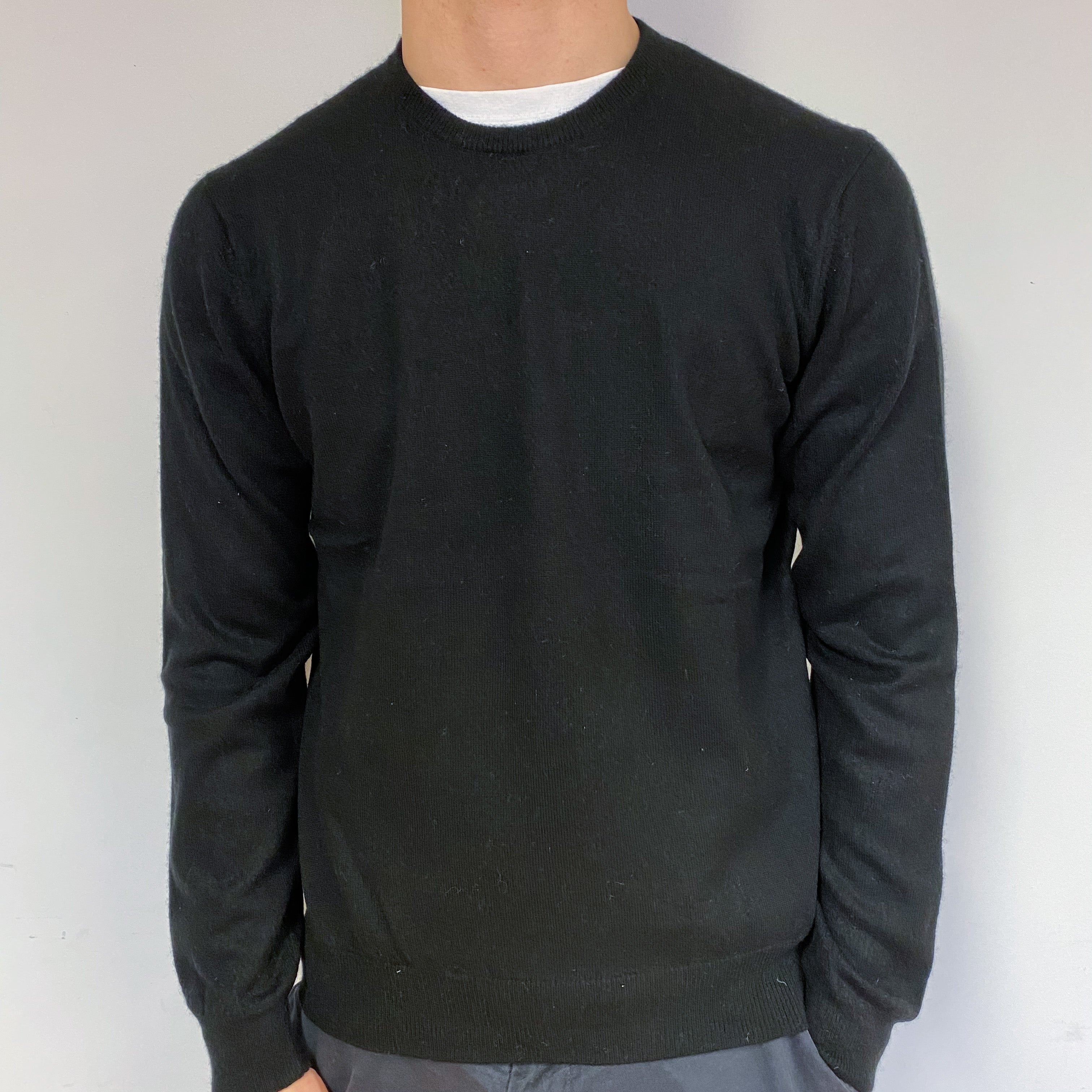Men's Black Cashmere Crew Neck Jumper Medium