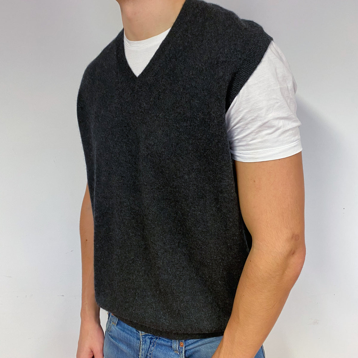 Men's Charcoal Grey Cashmere V-Neck Tank Top Extra Extra Large