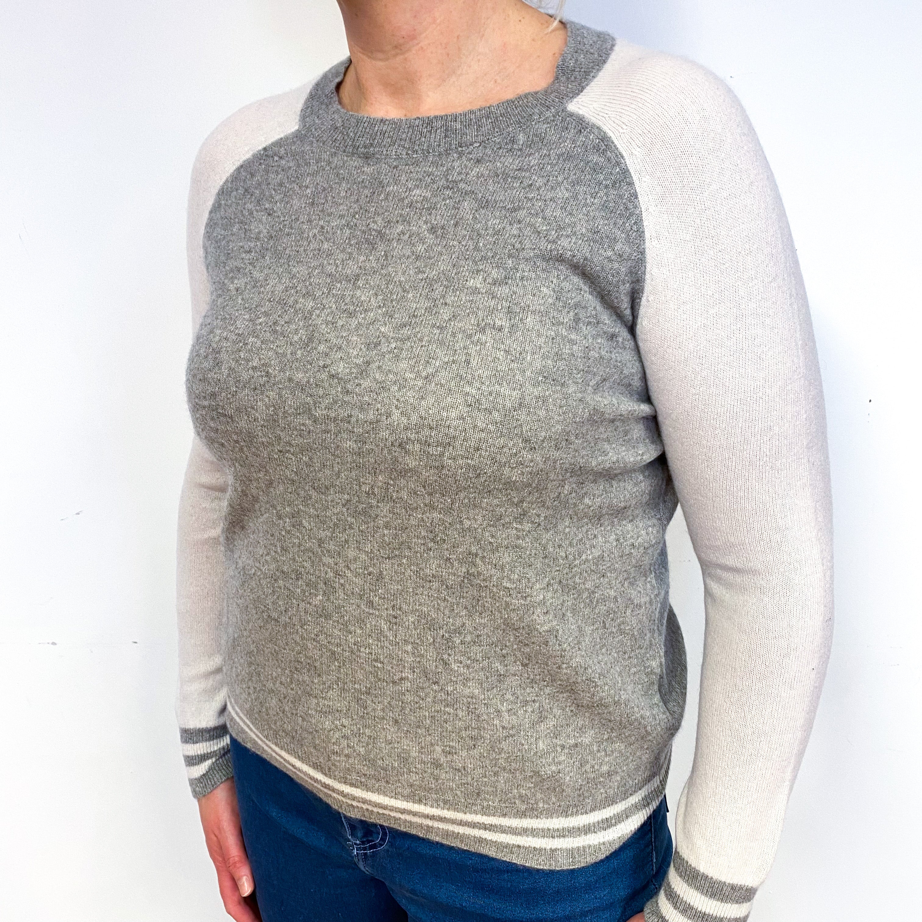 Grey and Ivory Cashmere Crew Neck Jumper Large
