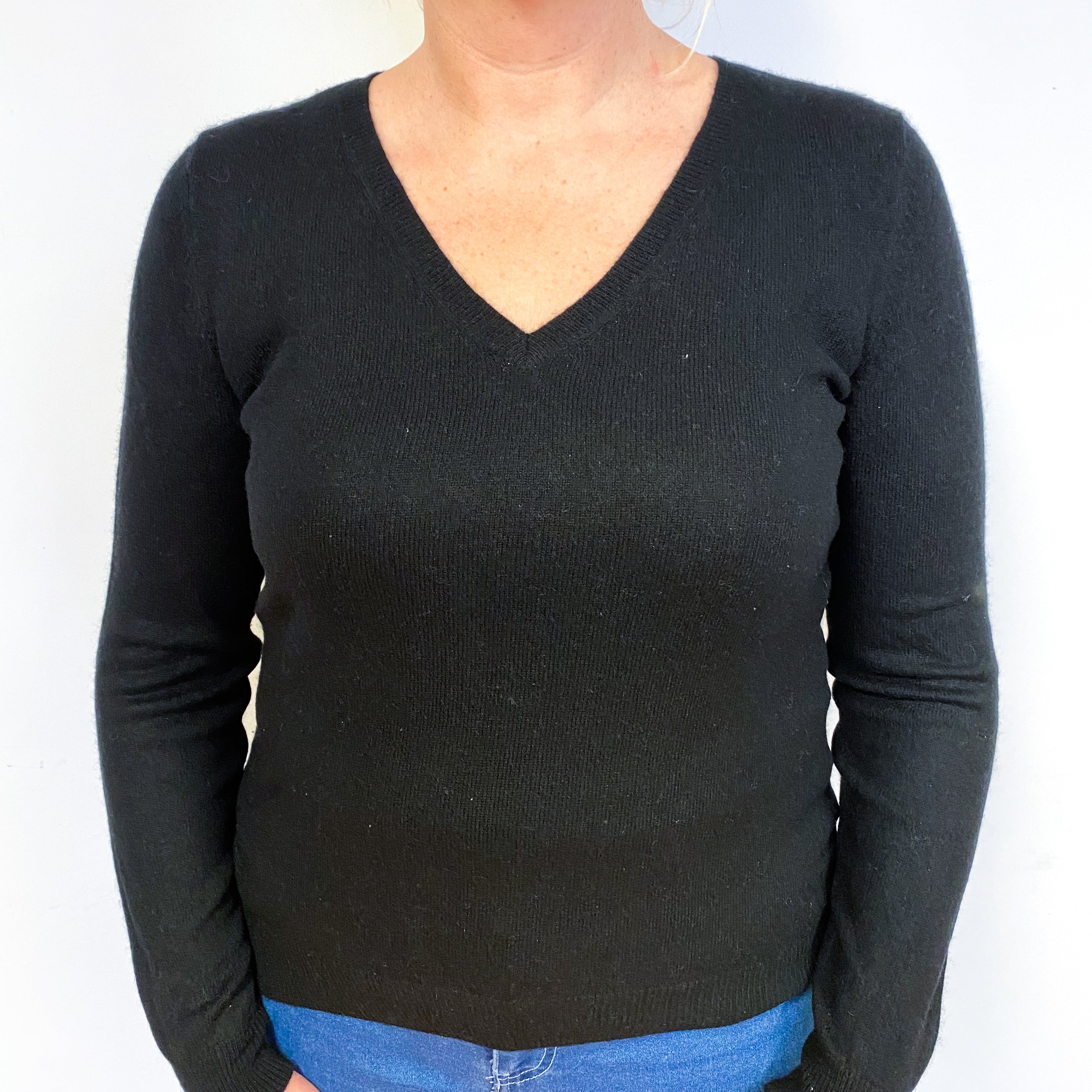 Black Cashmere V-Neck Jumper Large