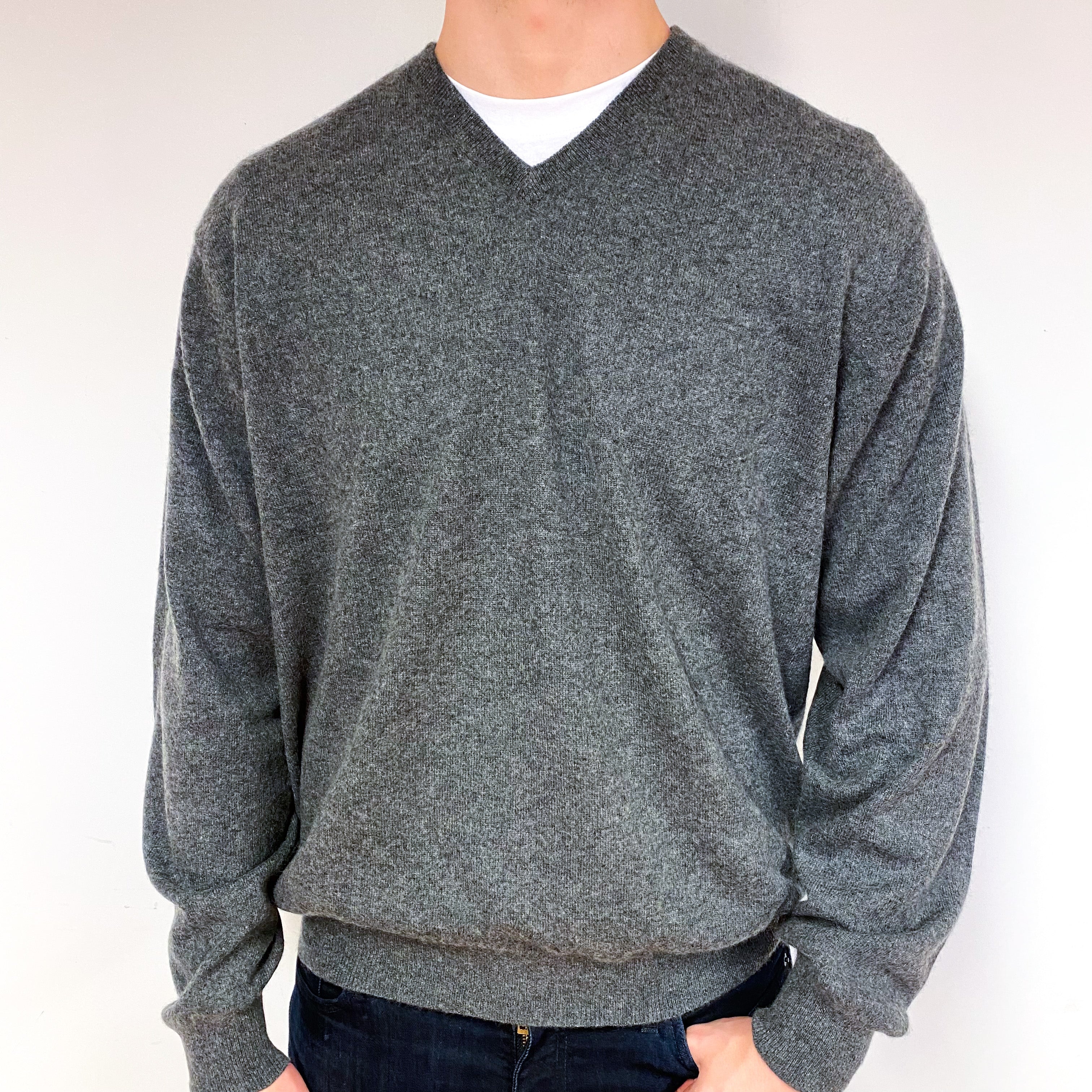 Men's Ash Grey Cashmere V-Neck Jumper Extra Large