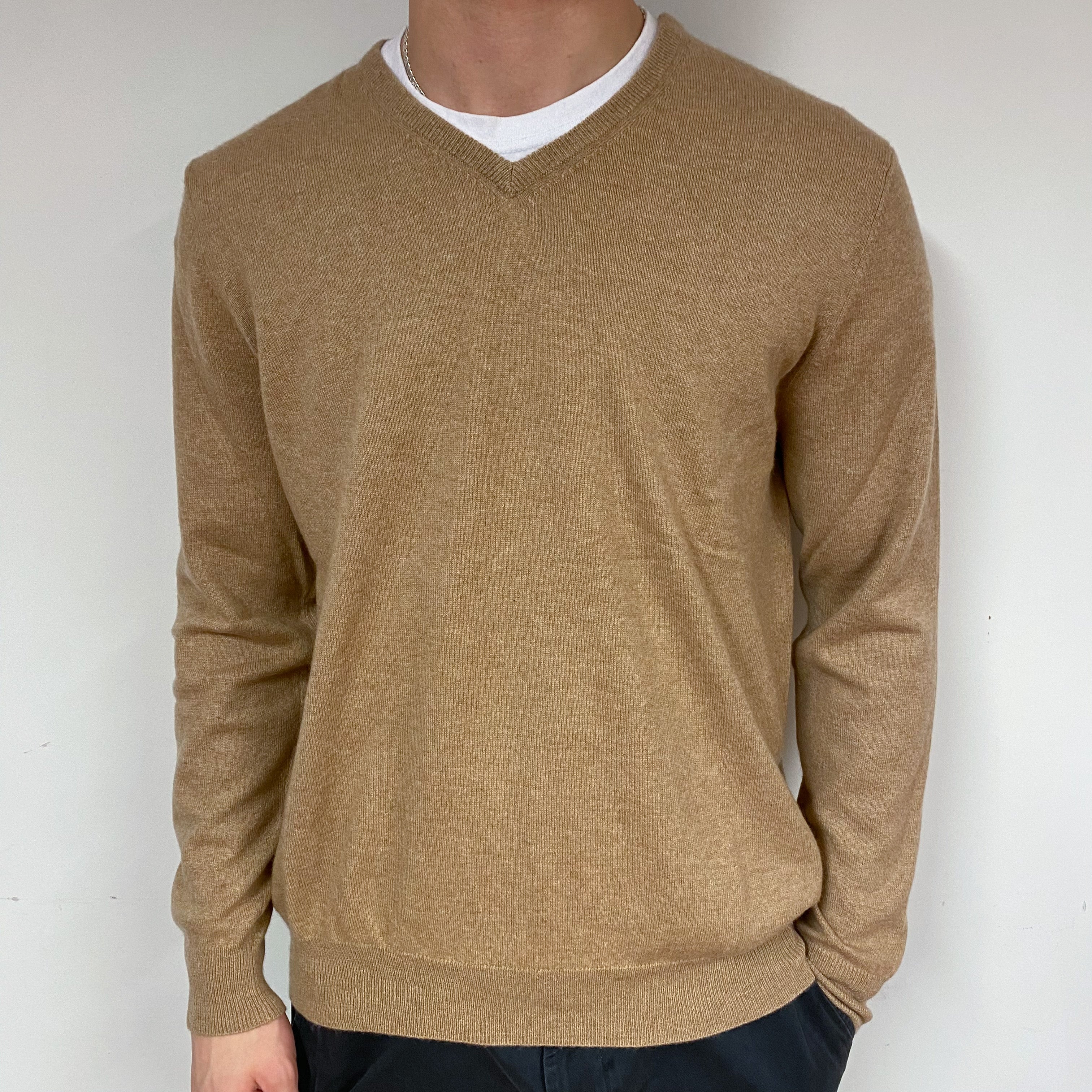 Men's Camel Cashmere V-Neck Jumper Large