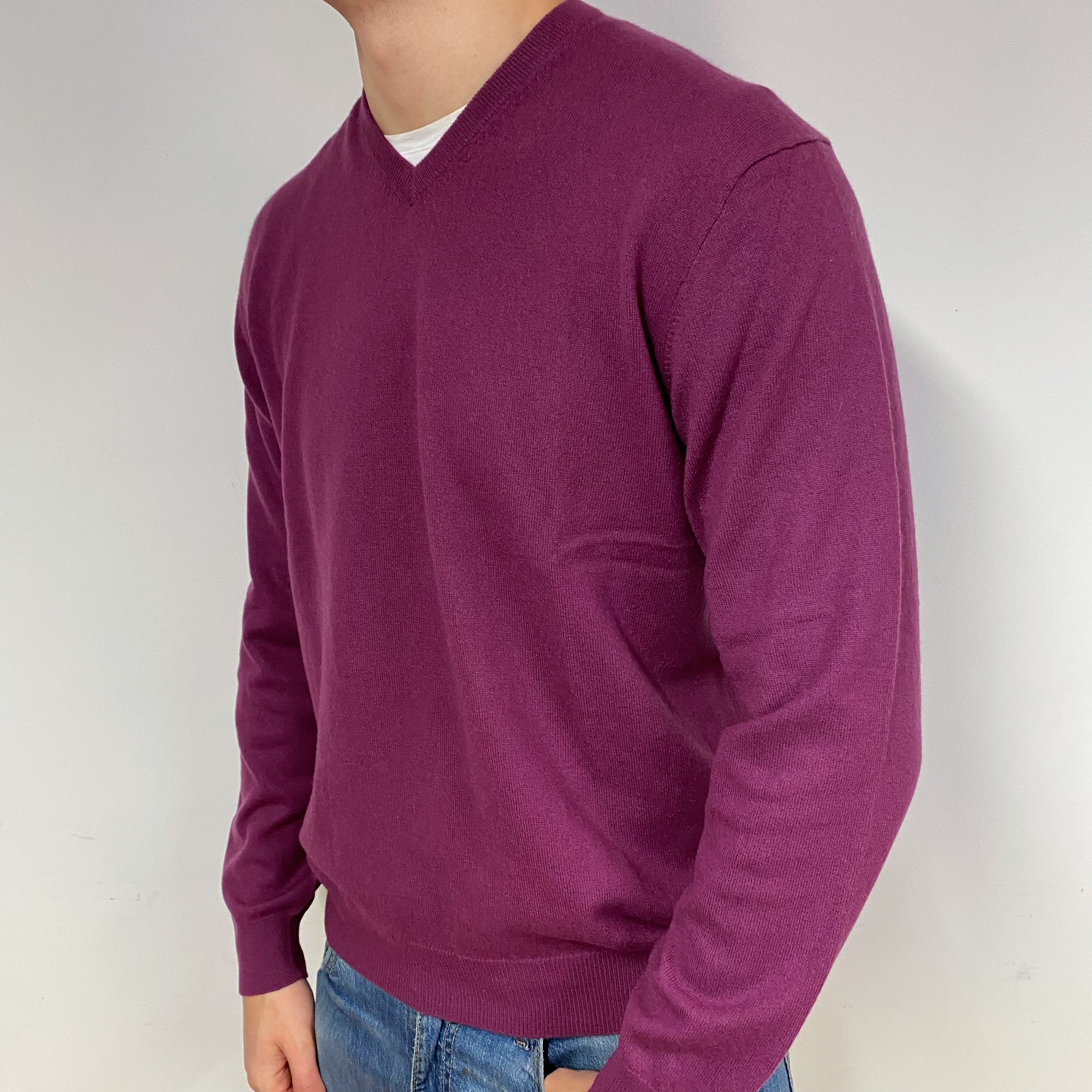Men's Plum Purple Cashmere V-Neck Jumper Extra Extra Large