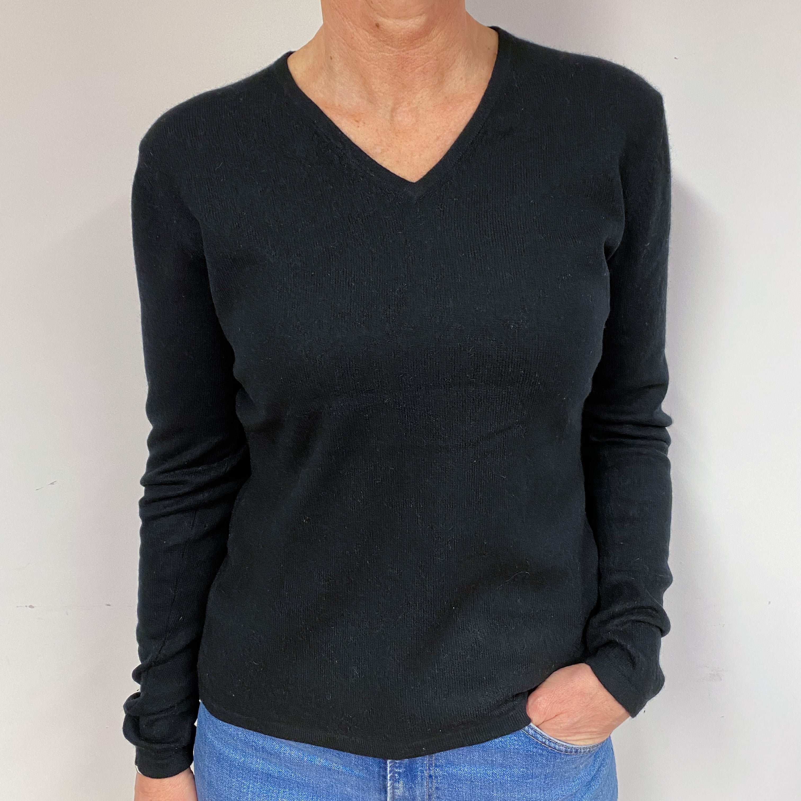 Black Cashmere V-Neck Jumper Medium