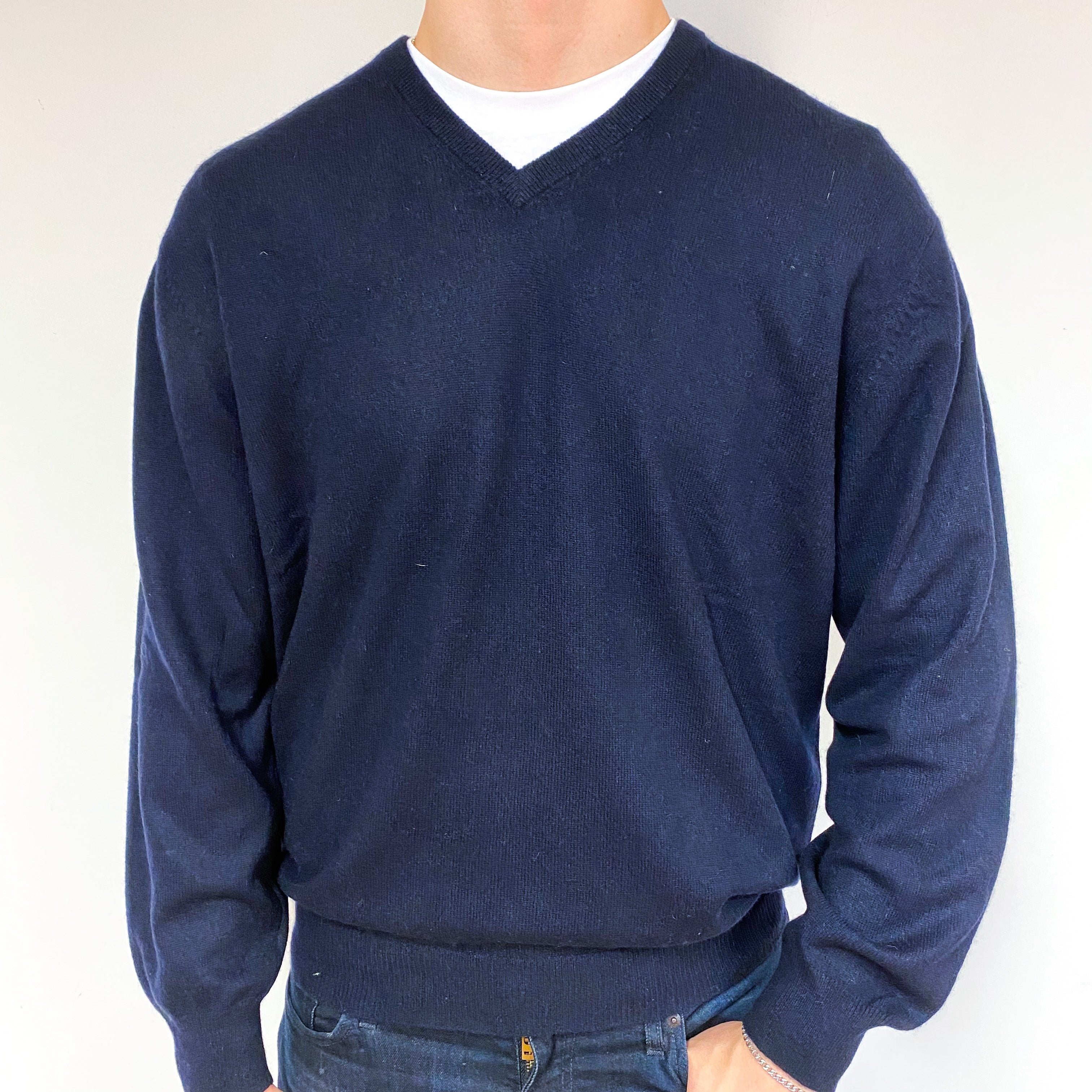 Men's Navy Blue Cashmere V-Neck Jumper Extra Large