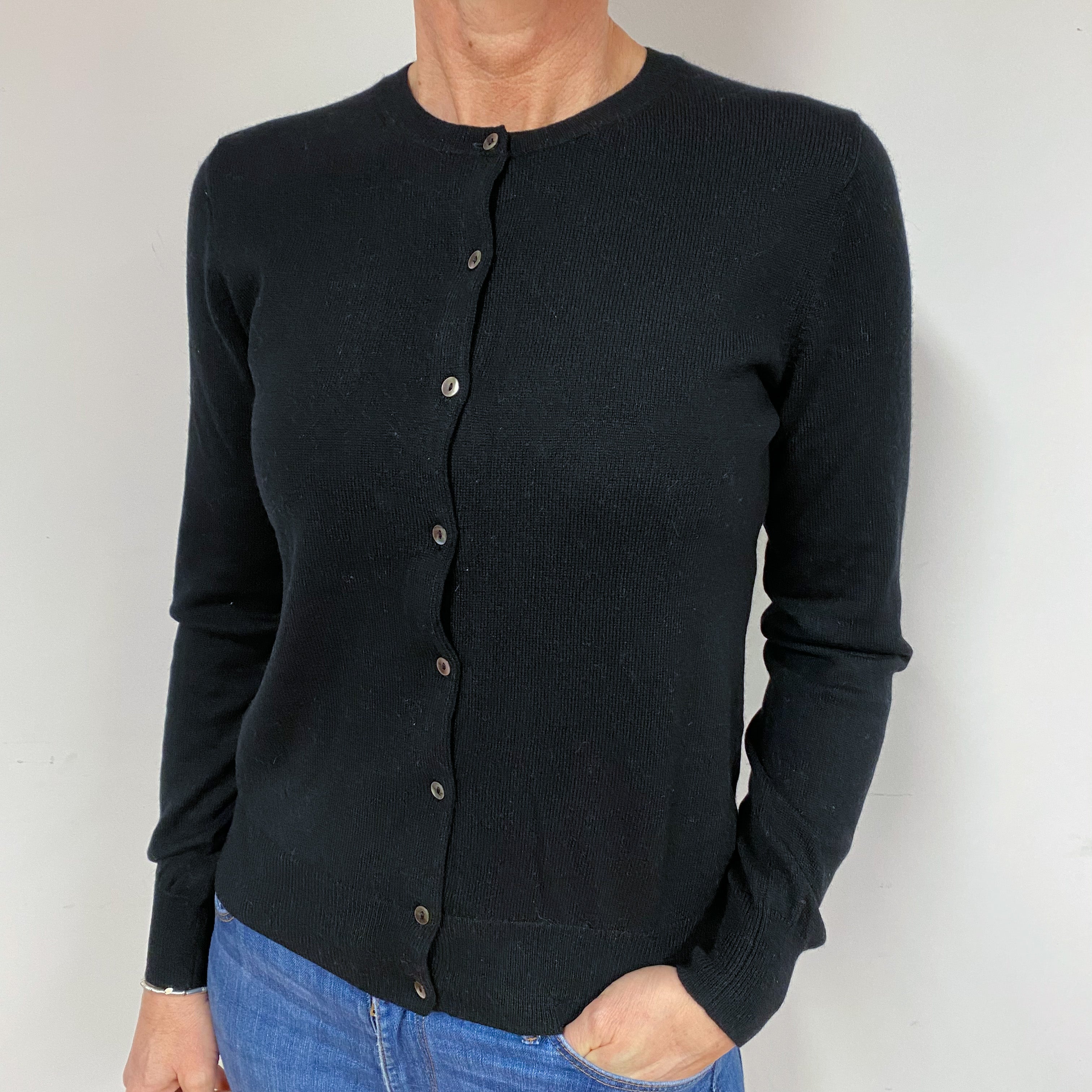 Black Cashmere Crew NeckCardigan Medium