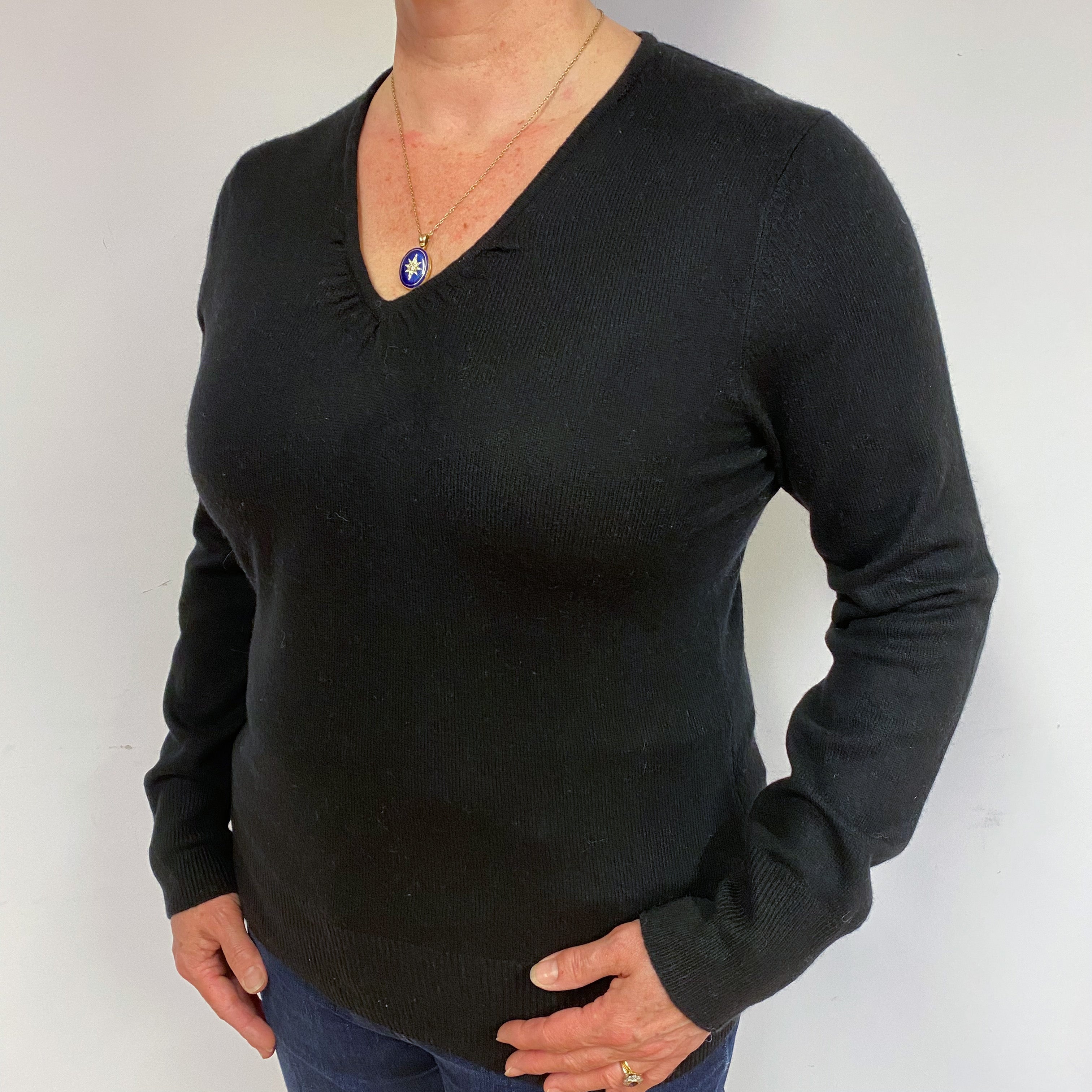 Black Cashmere Ruched V-Neck Jumper Large