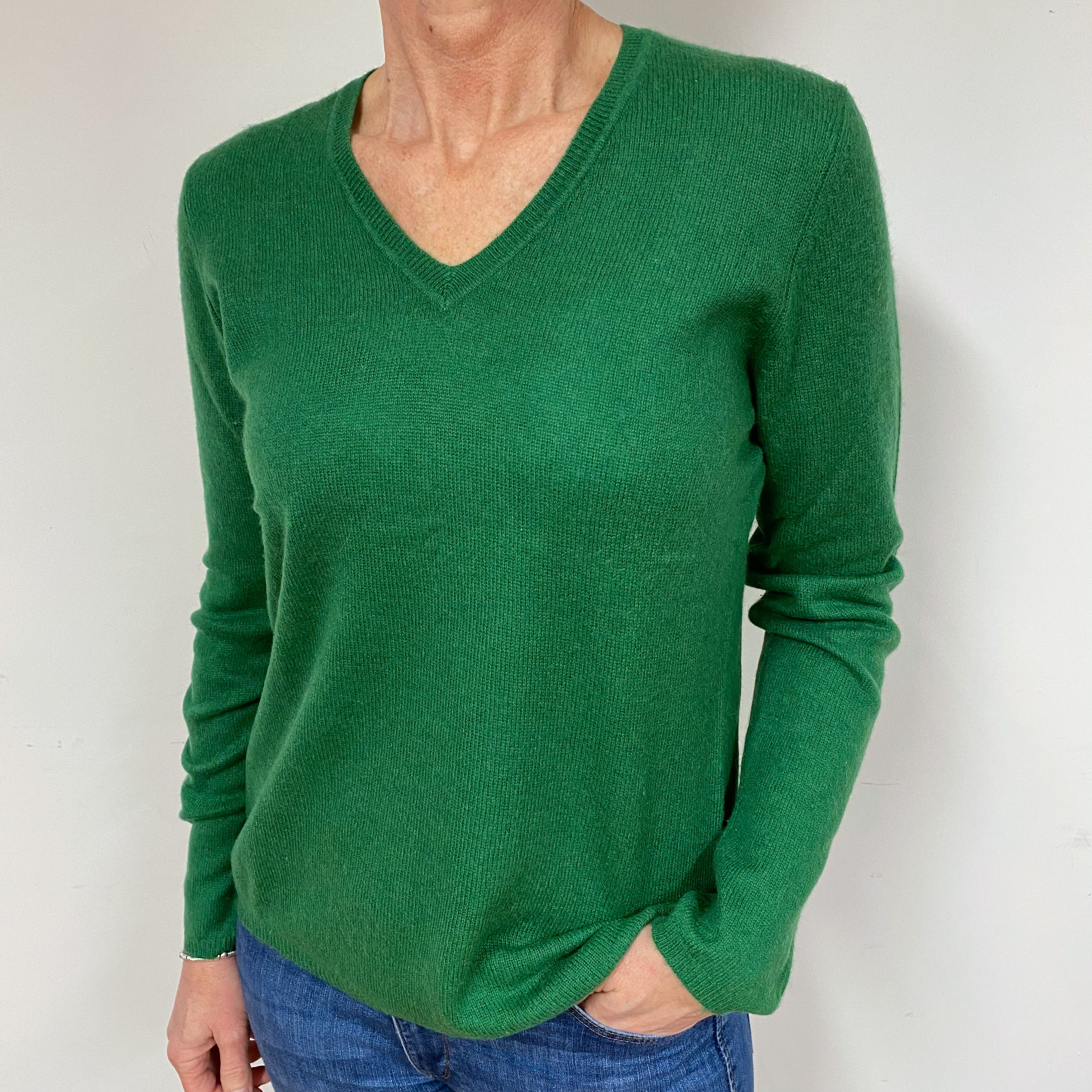 Shamrock Green Cashmere V-Neck Jumper Medium