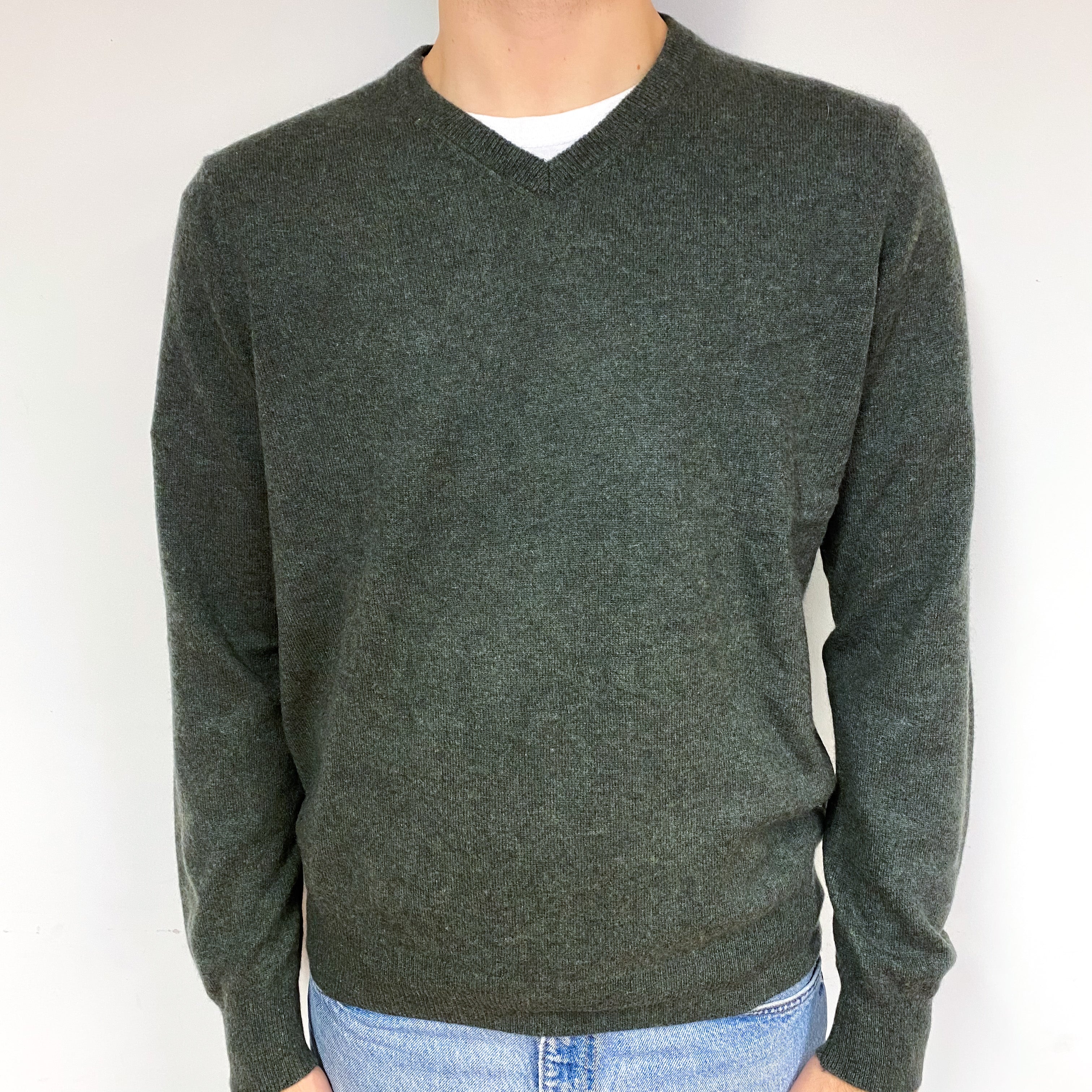 Men's Moss Green Cashmere V-Neck Jumper Large