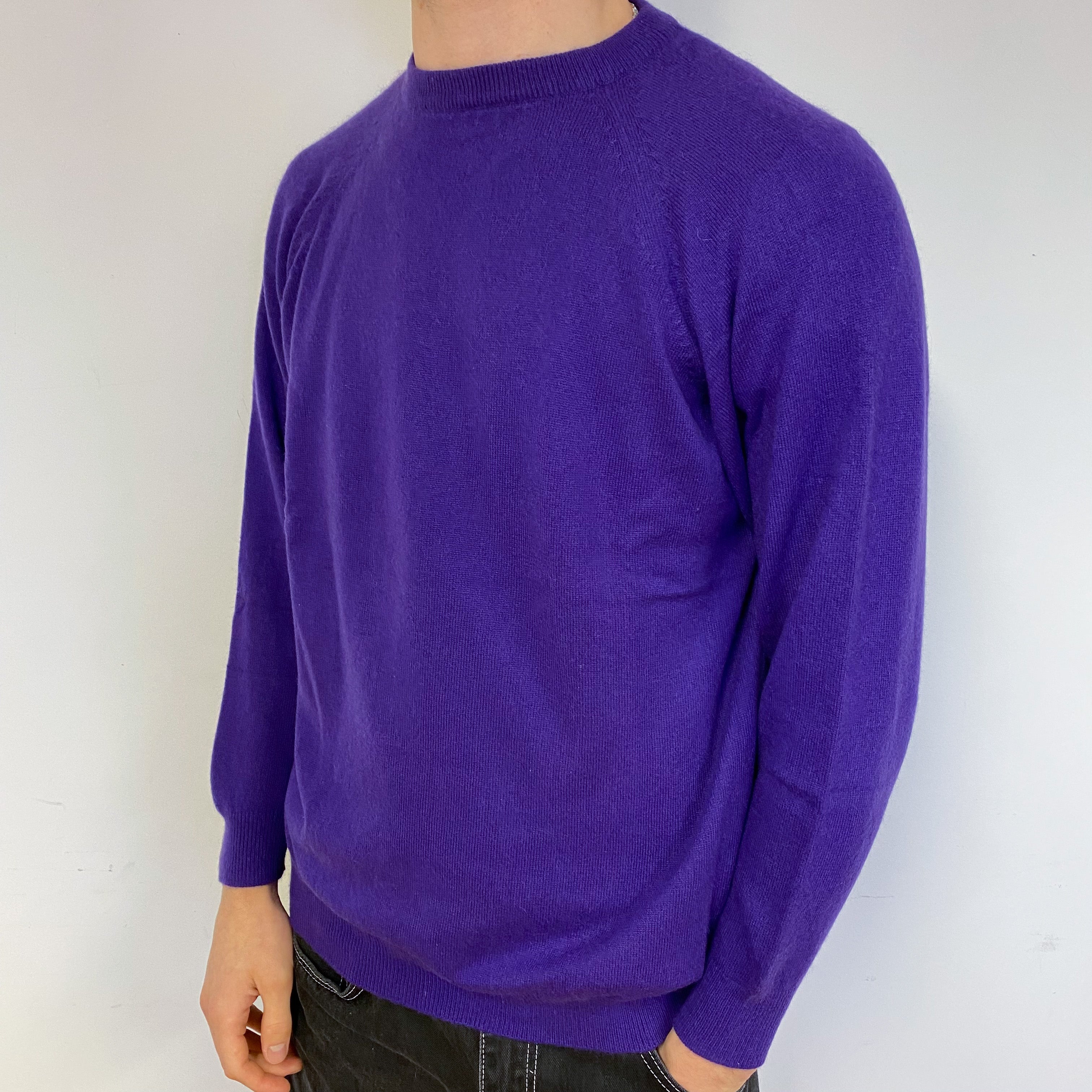 Men’s Electric Purple Cashmere Crew Neck Jumper Medium