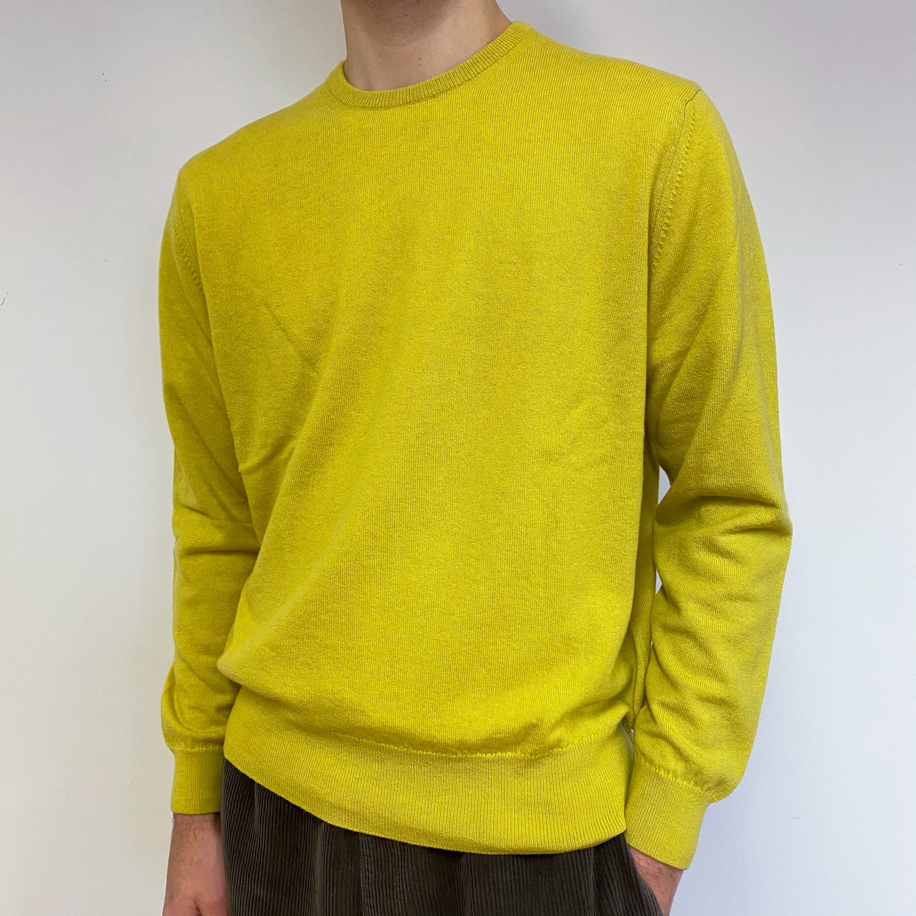 Men’s Brand New Scottish Mustard Yellow Crew Neck Jumper Large