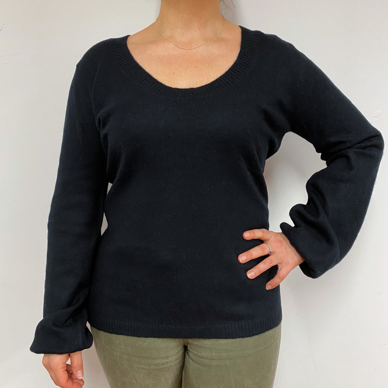 Classic Black Scoop Neck Jumper Large