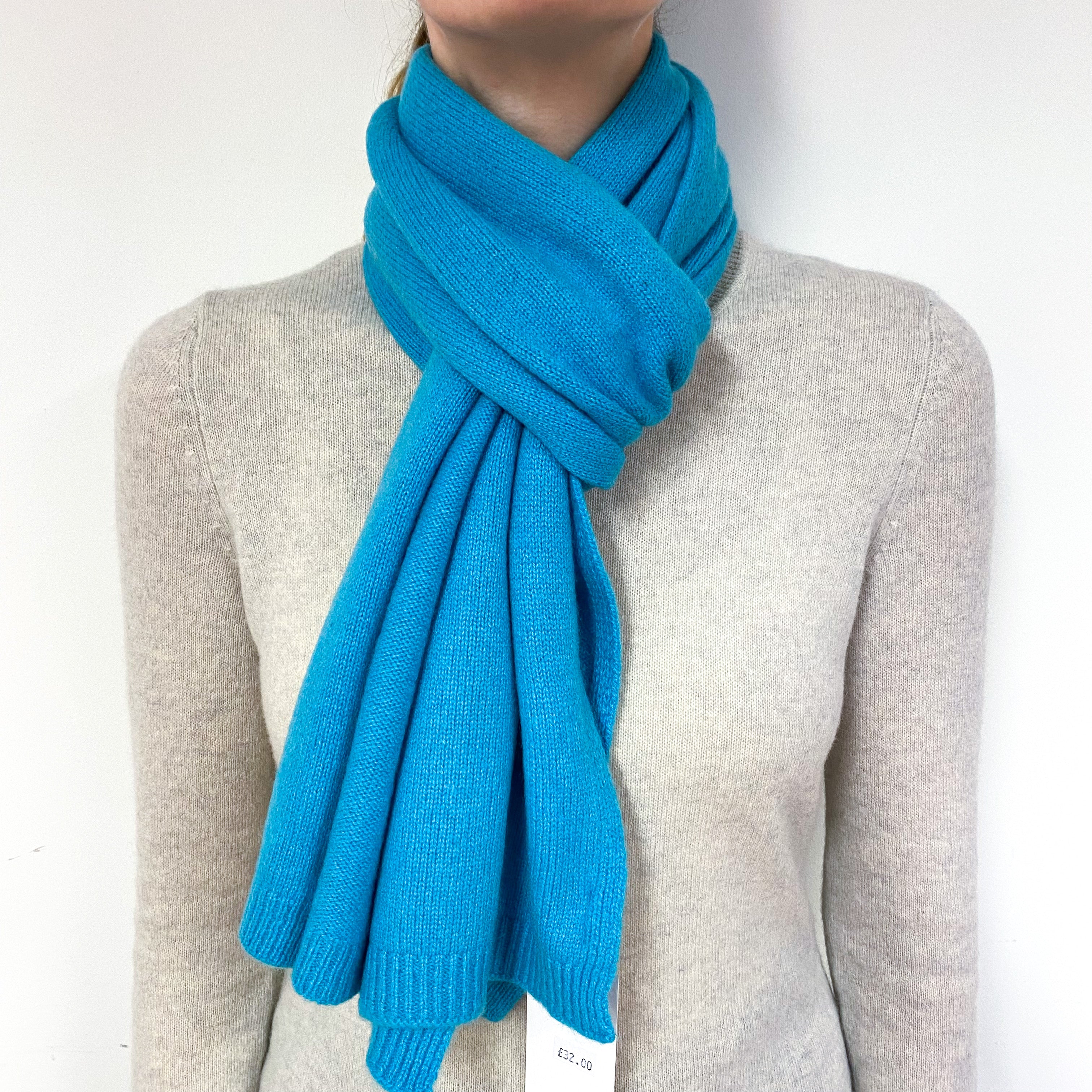 Turquoise Blue Long Chunky Scarf